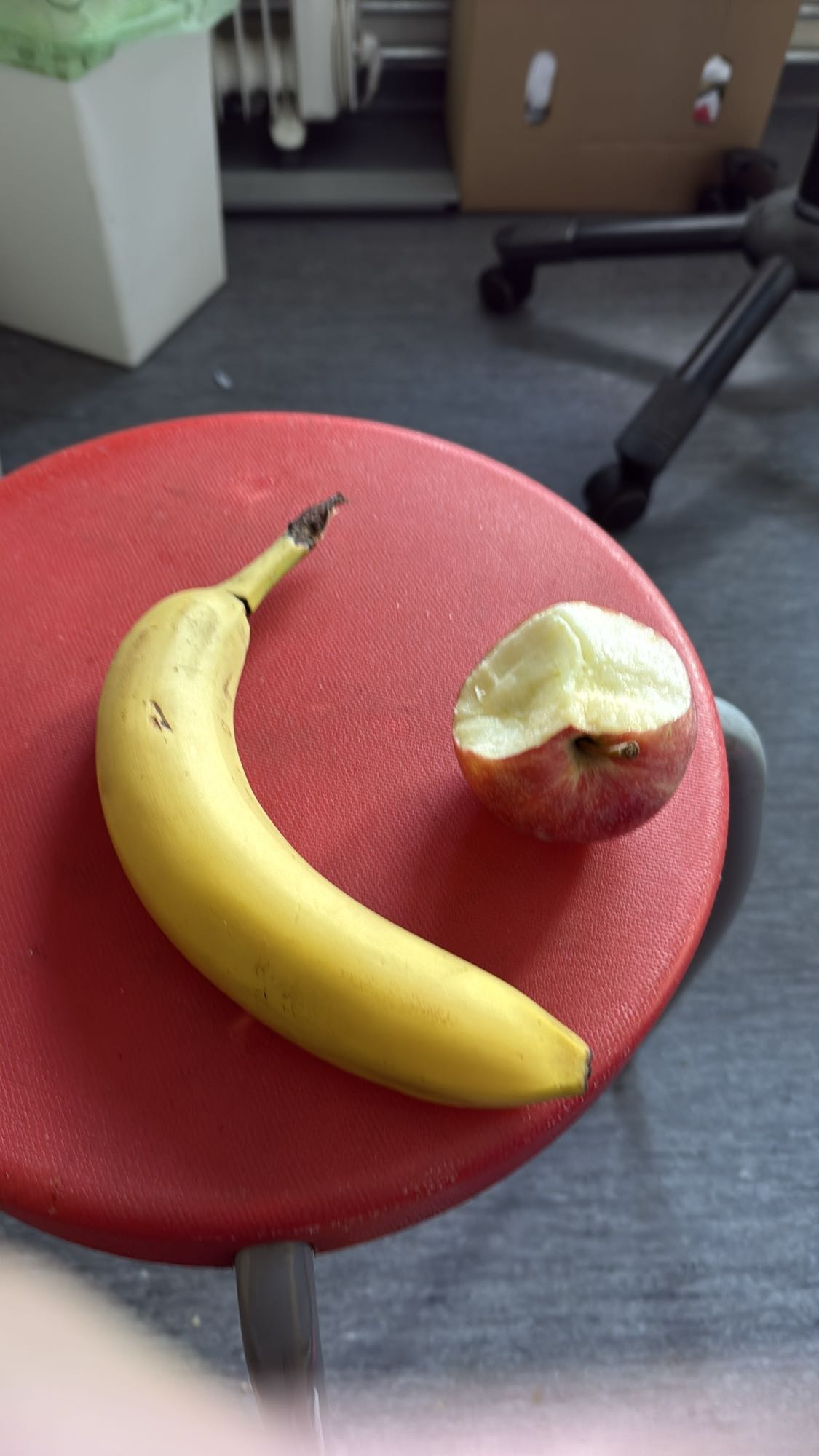 Banan och äpple
