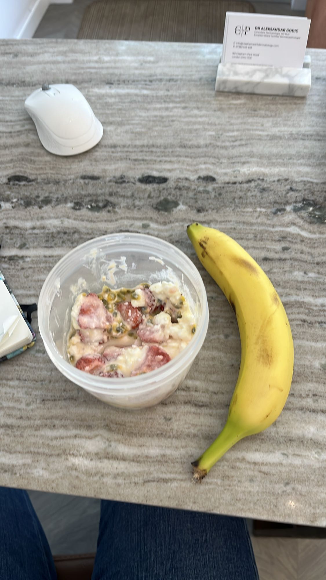 Fruit yogurt with banana