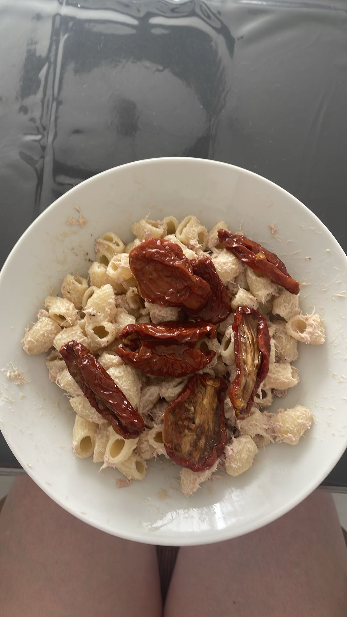 Pâtes au thon et tomates