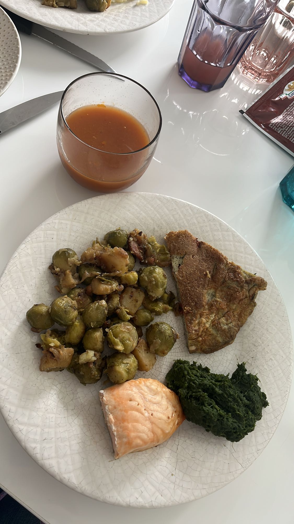 Déjeuner saumon légumes