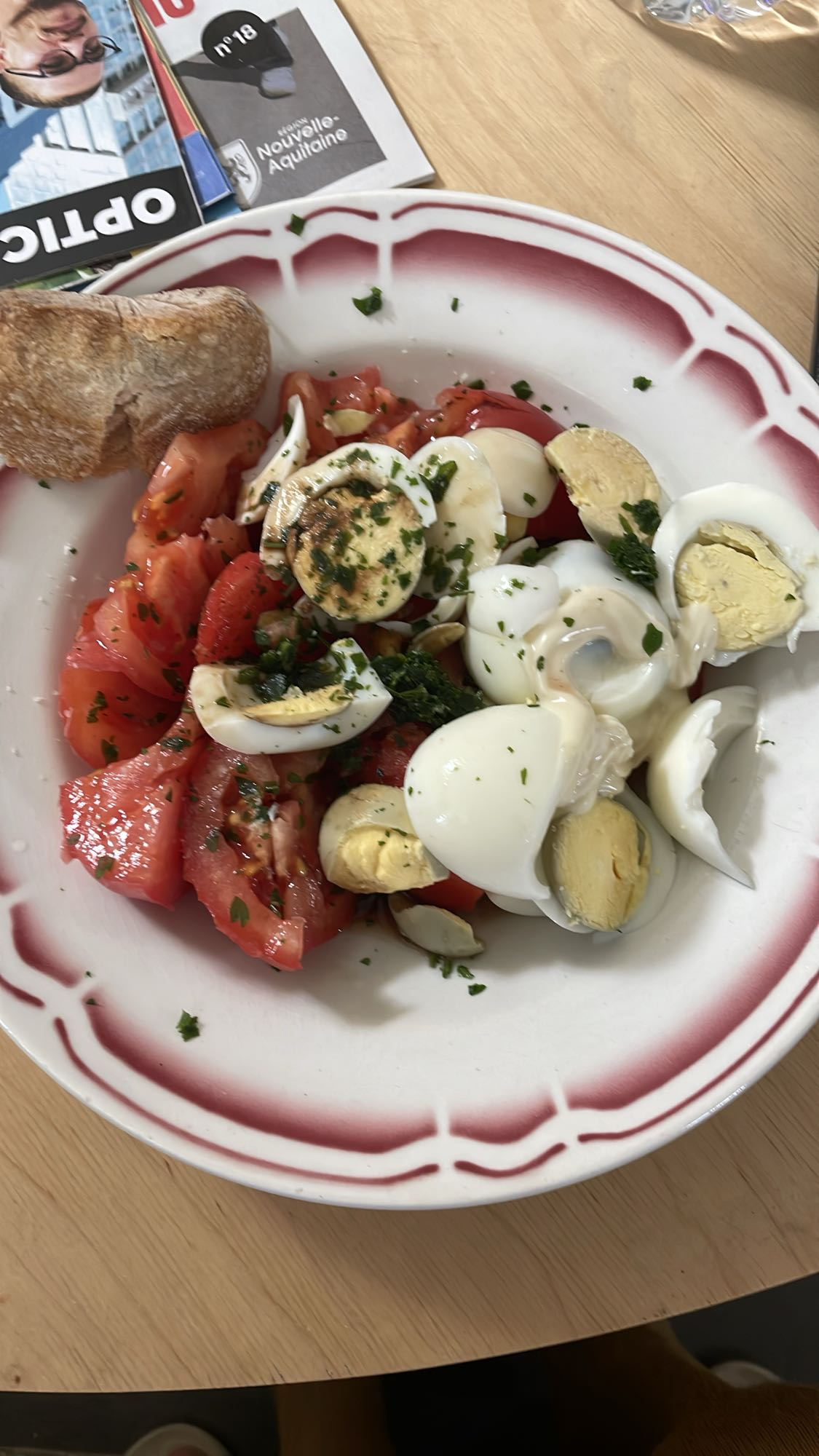 Salade œufs tomates