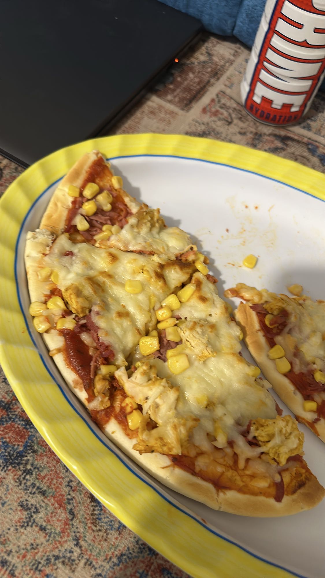 Chicken Corn Pizza Slices