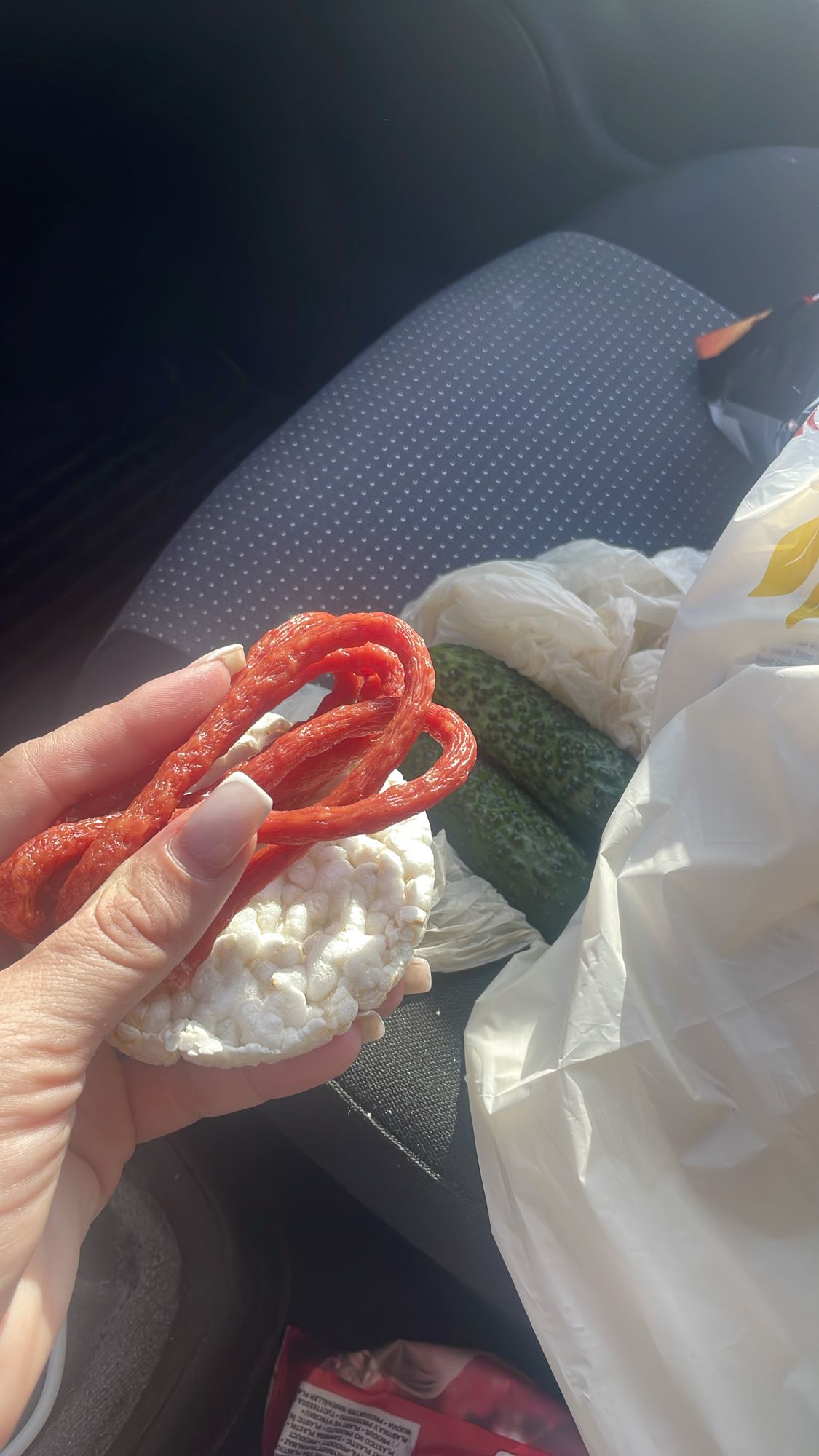 Gustare cu orez și cârnați