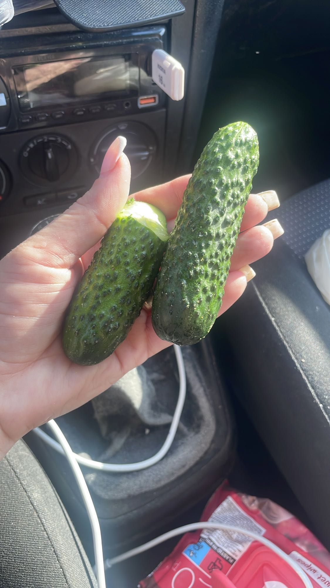 Castraveți proaspeți