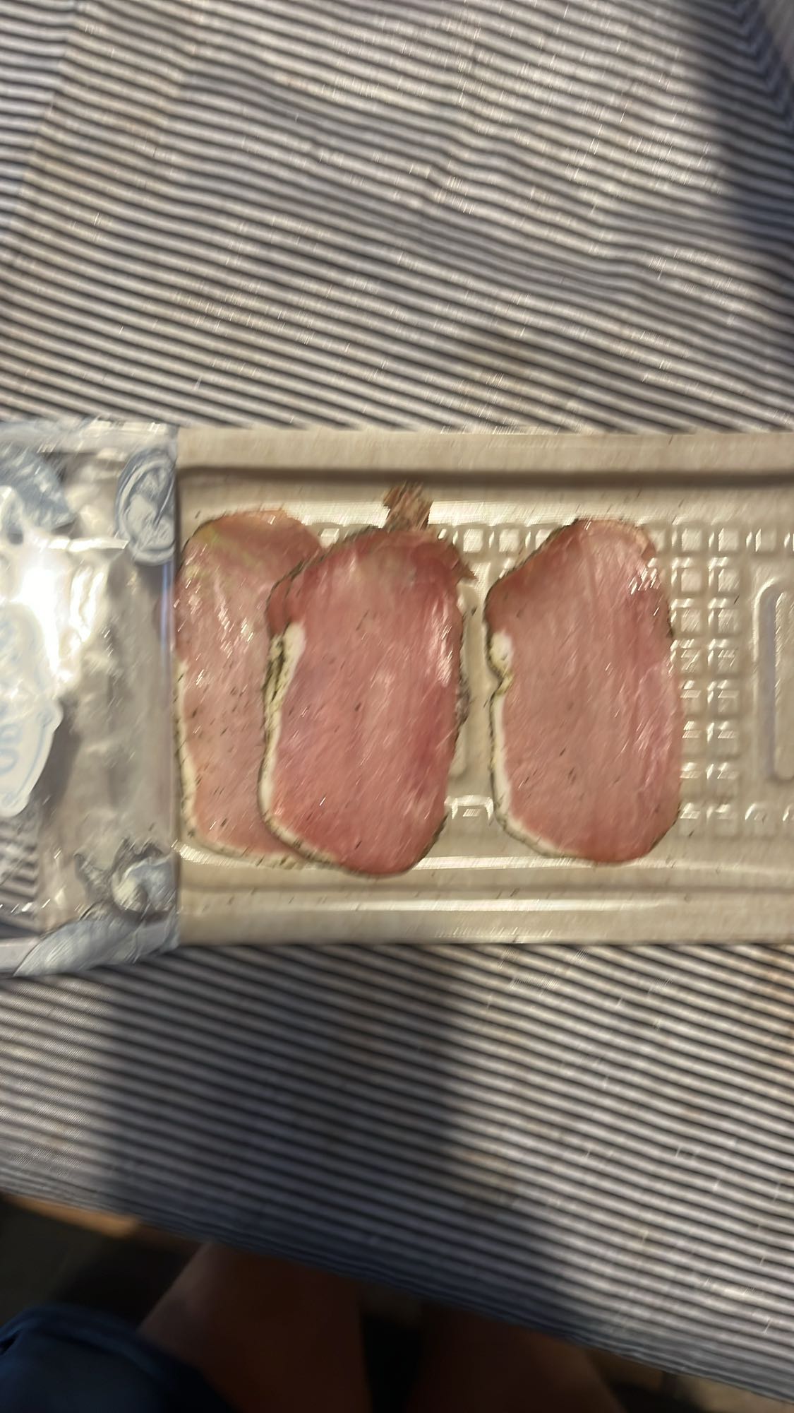 Пушено свинско филе