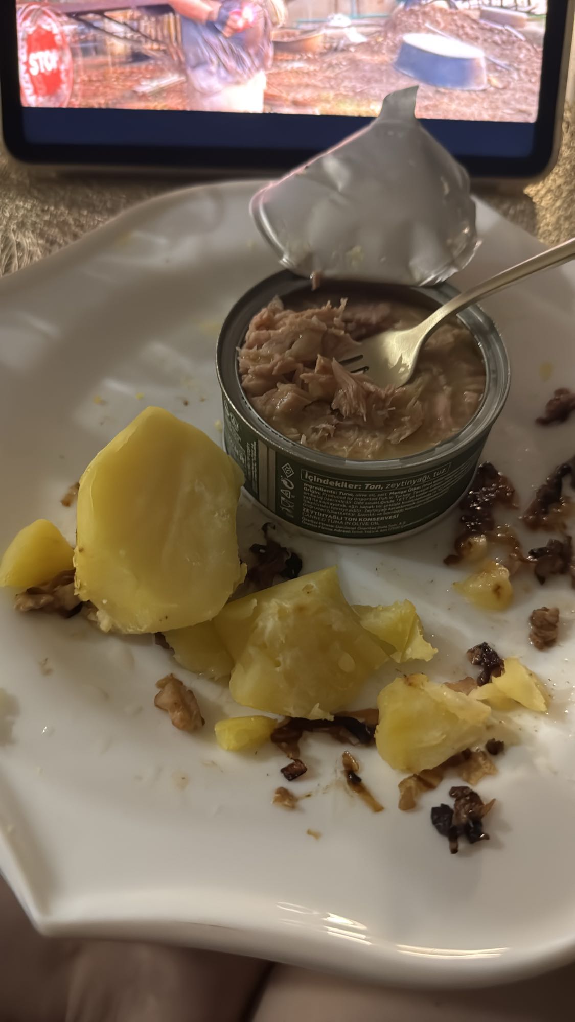 тунец с картофелем