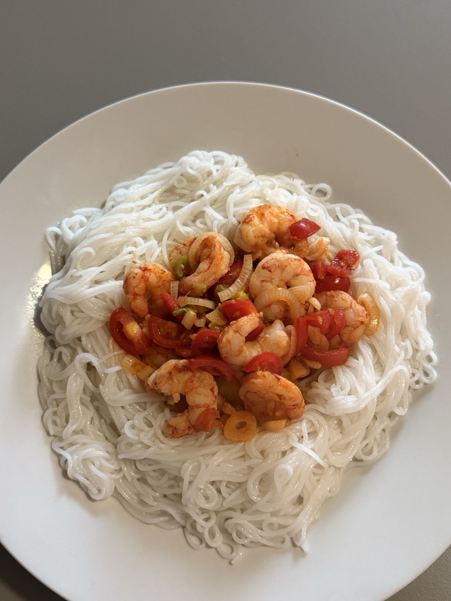 Tăiței de orez cu creveți