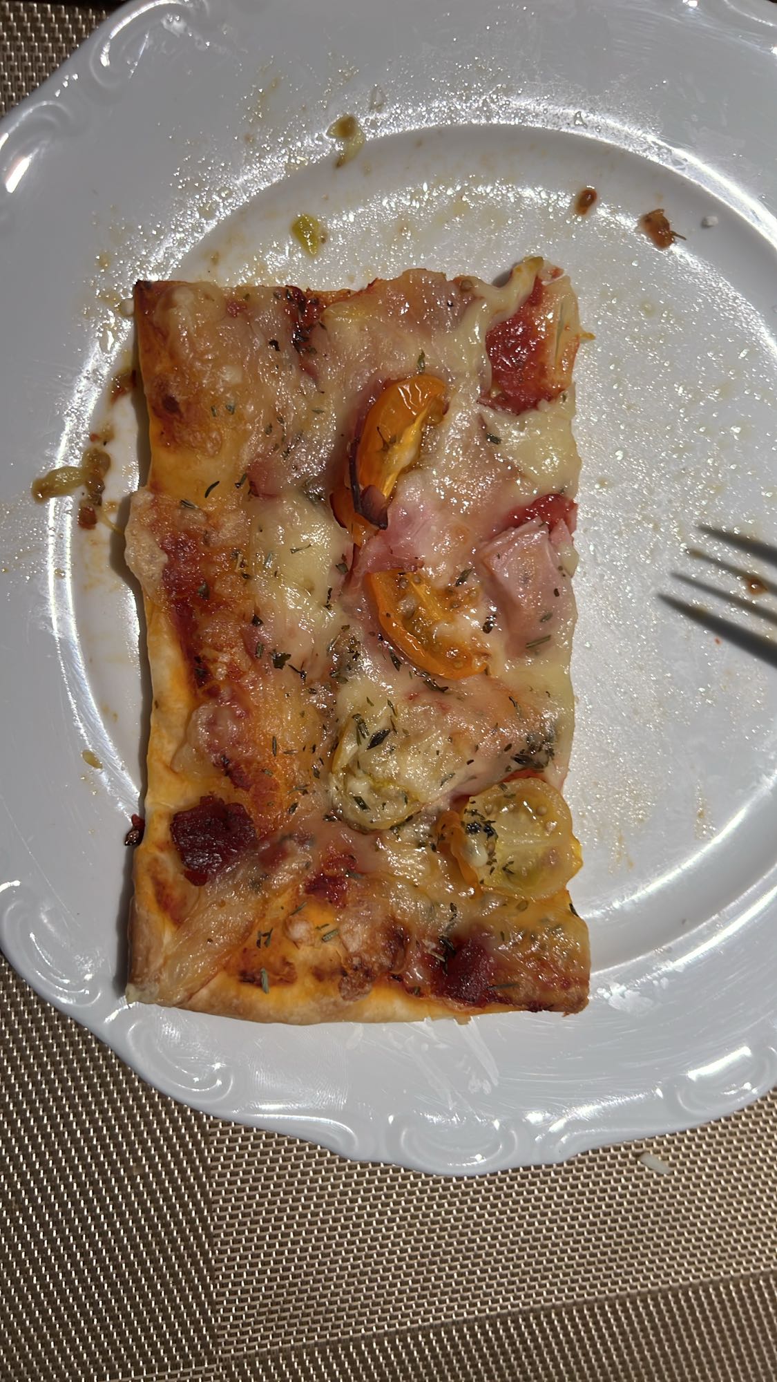 Tranche de pizza maison