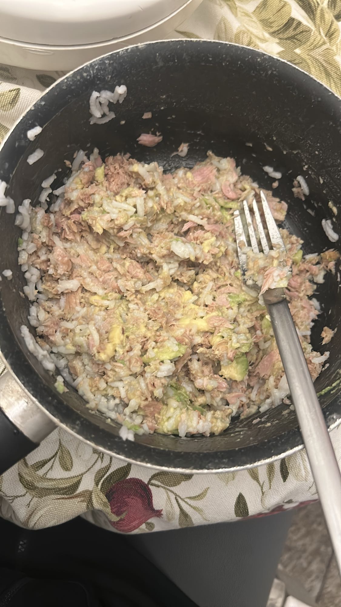 Tuna Avocado Rice Mix