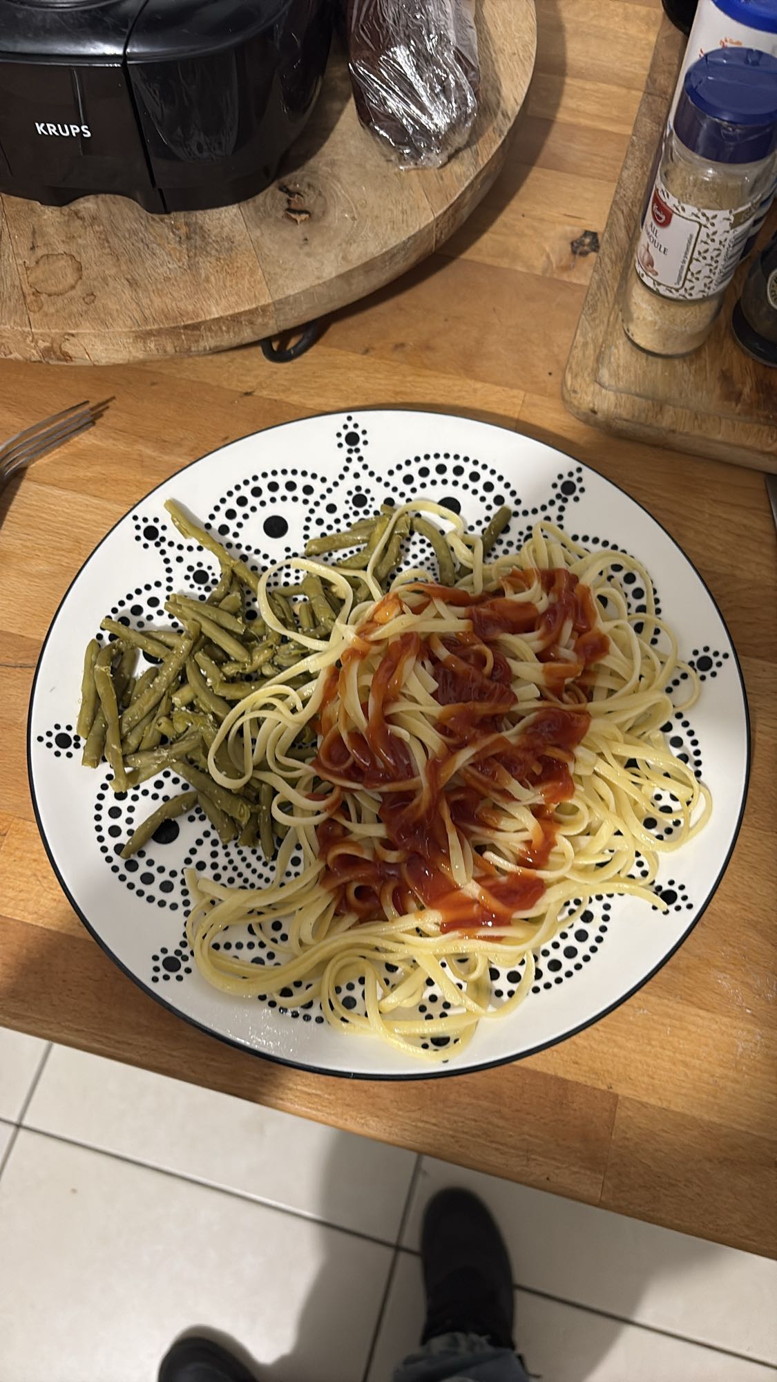 Pâtes sauce tomate et haricots verts