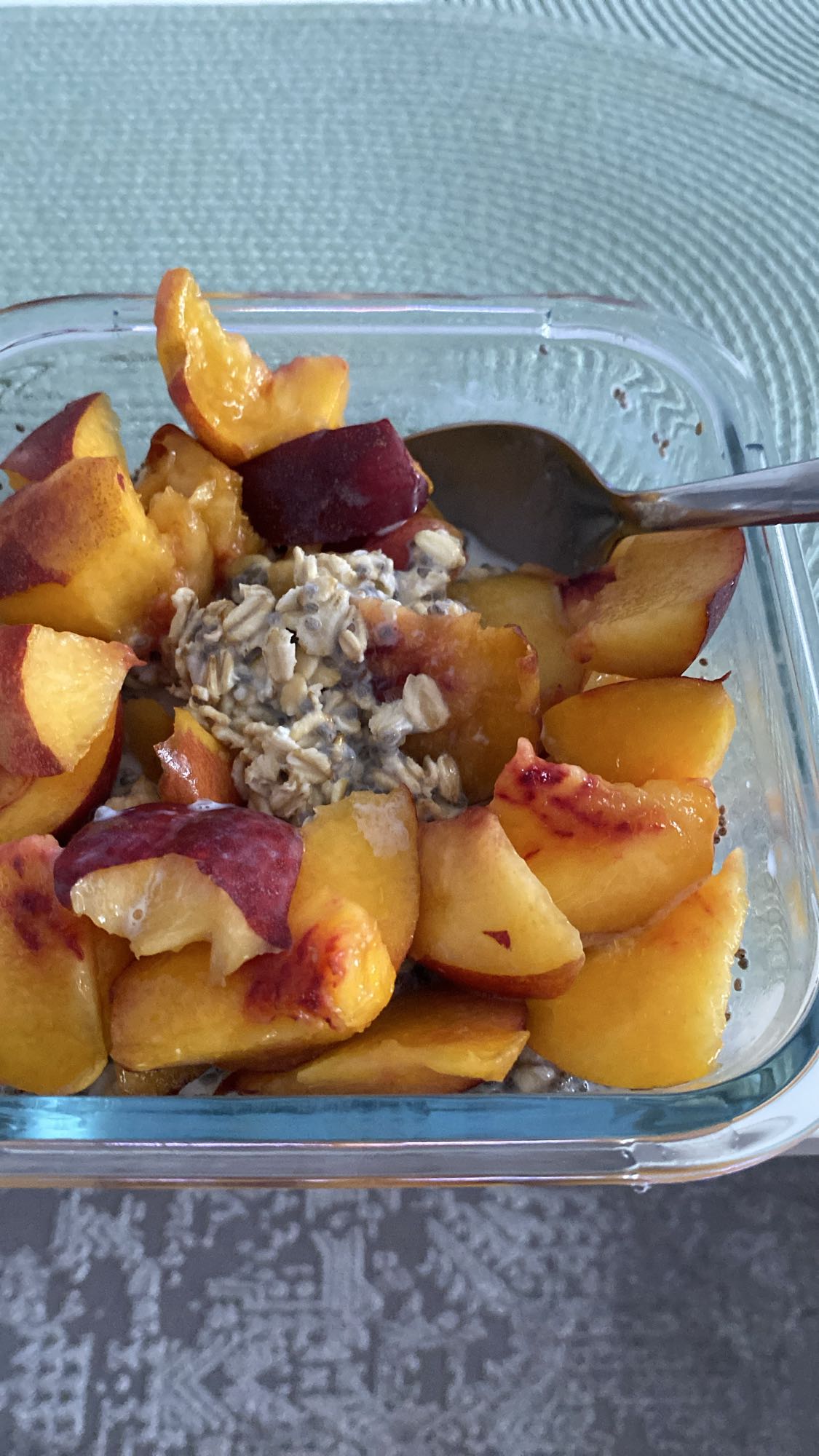 Owsianka z brzoskwinią