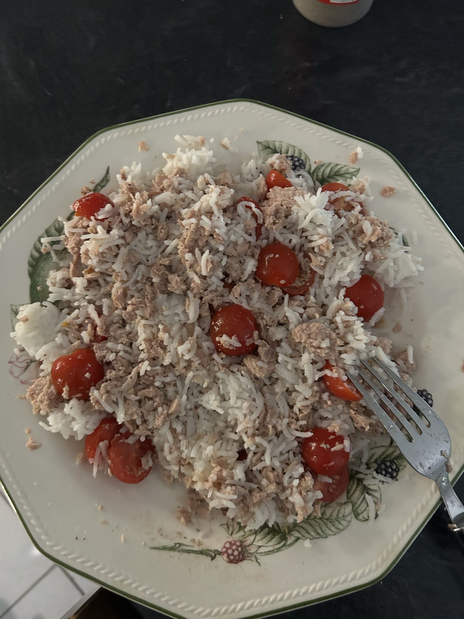 Riz au thon et tomates