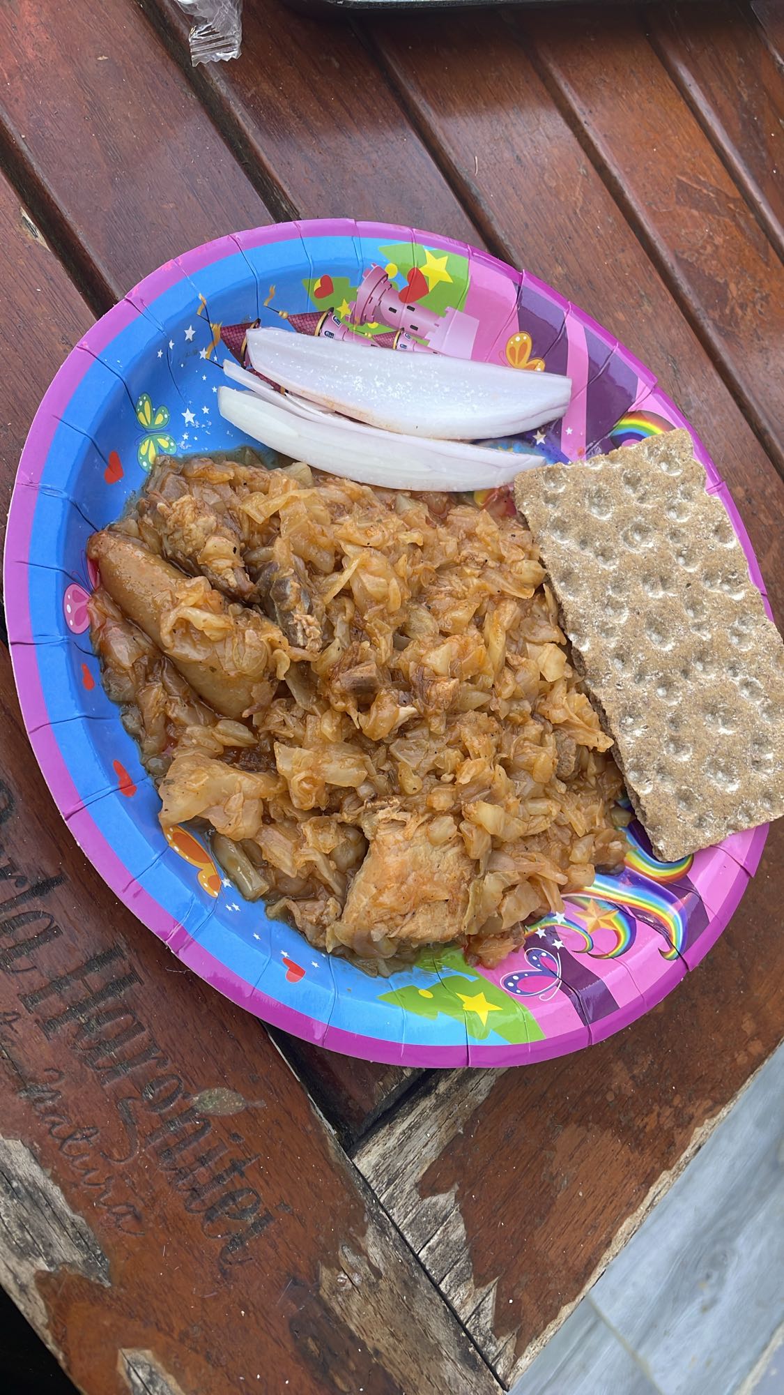 Varză cu carne și ceapă