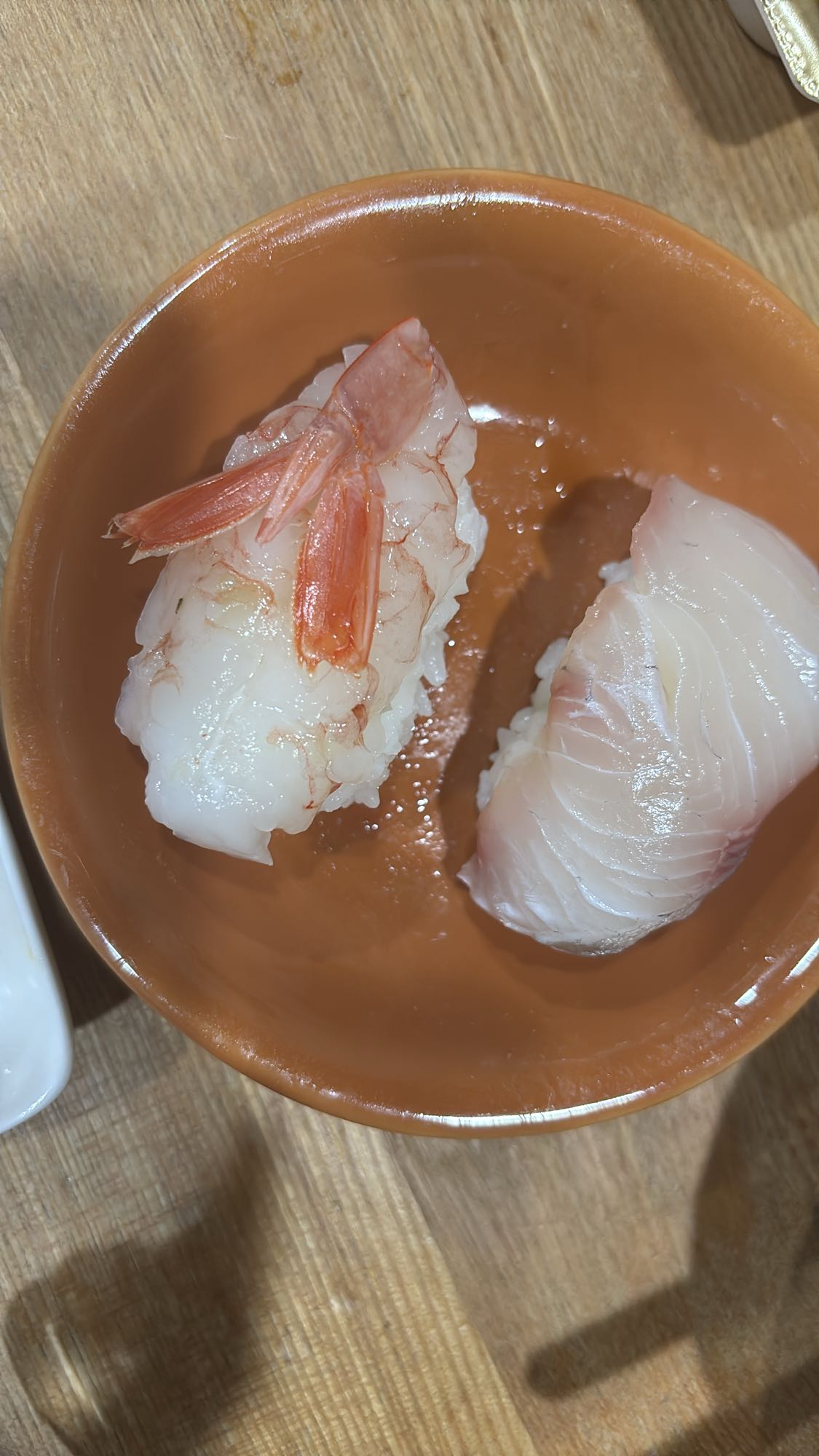 えびと白身魚の寿司