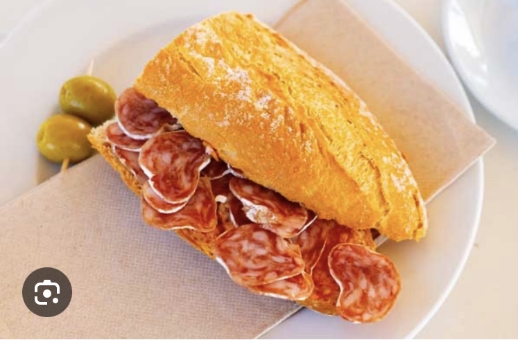 Bocadillo de salami