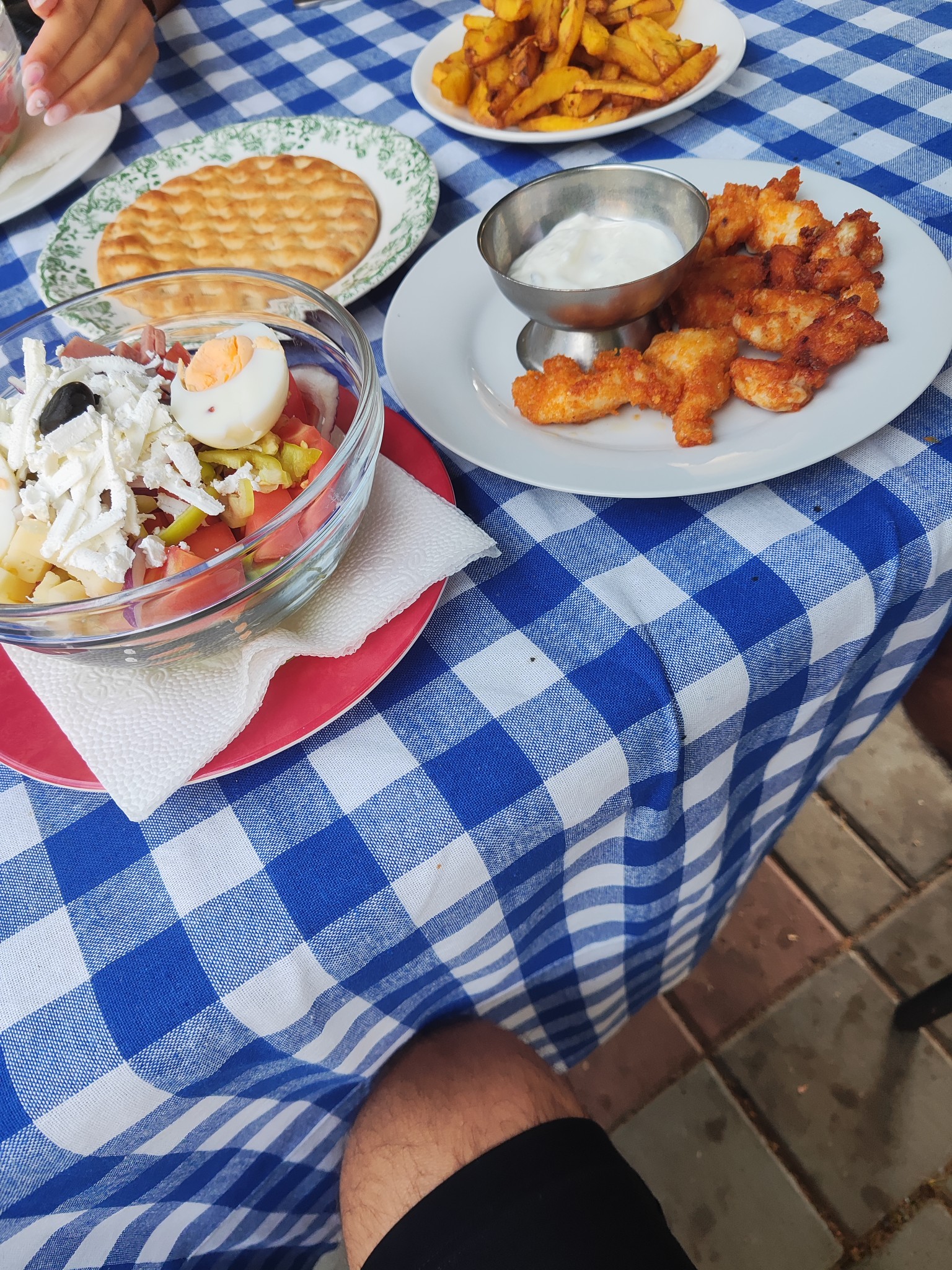 Greek-style mixed meal