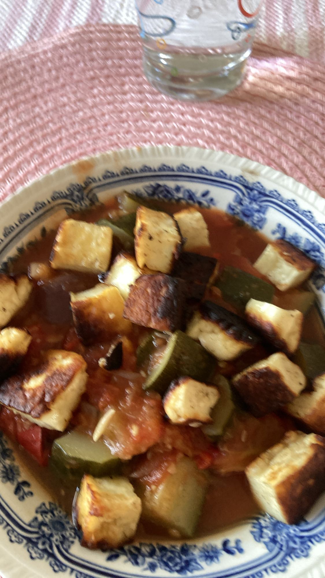 Grönsaksgryta med tofu