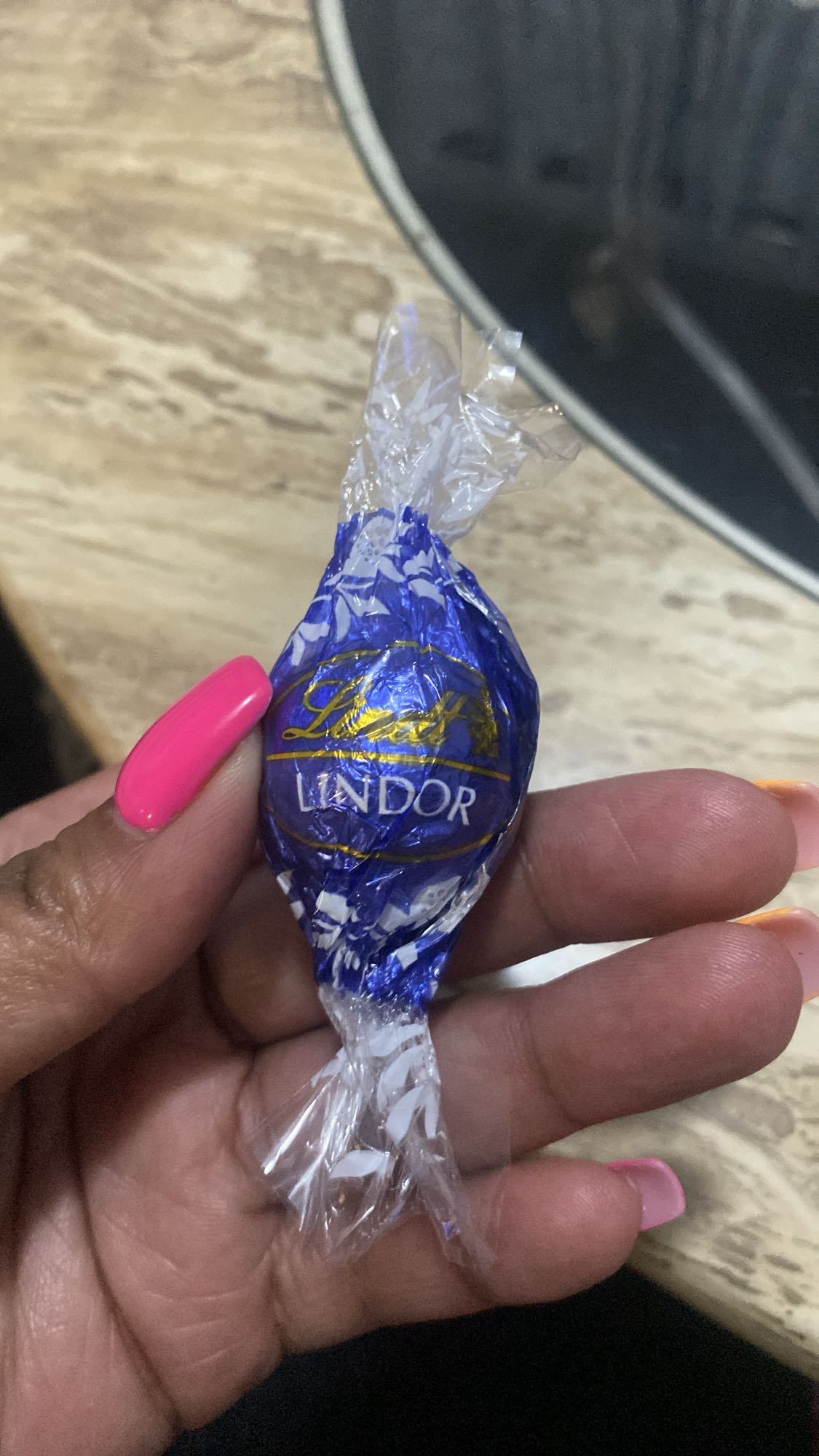 Lindt Milk Chocolate Truffle
