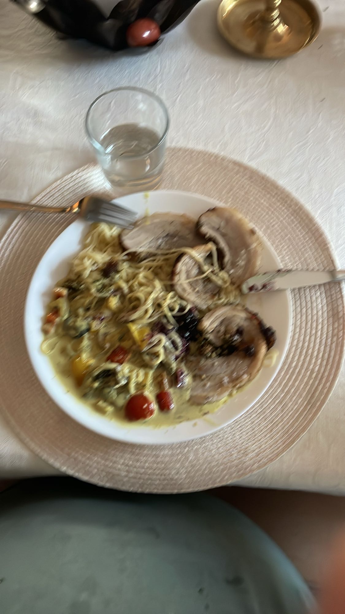 Fläskstek med nudlar