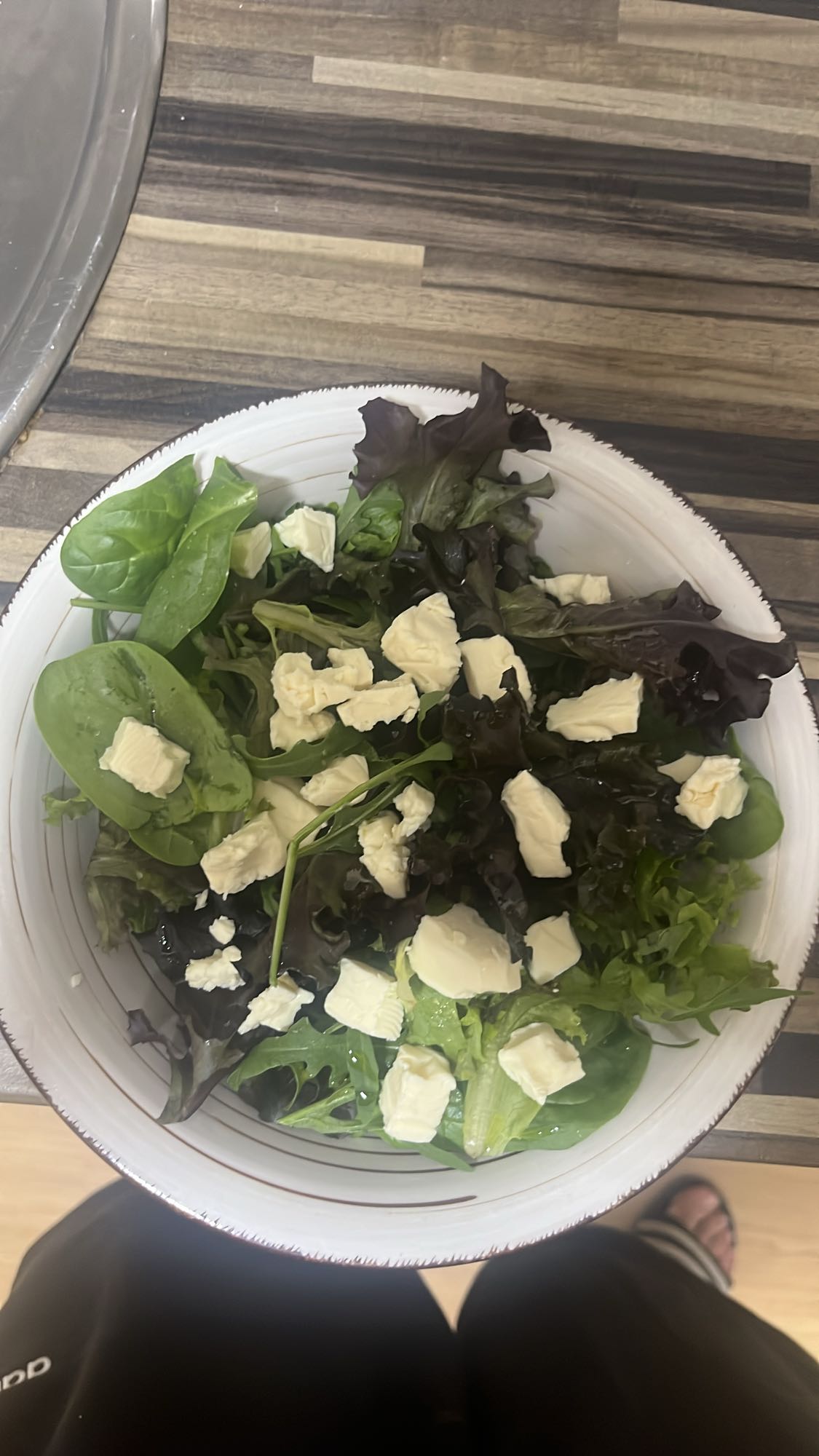 ensalada con queso feta