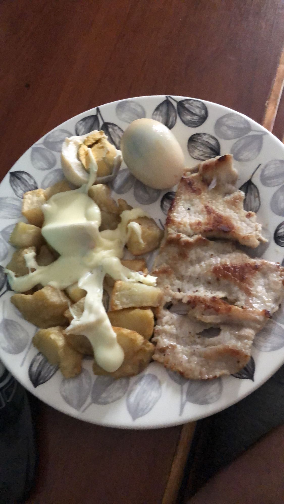 Plato mixto con papas