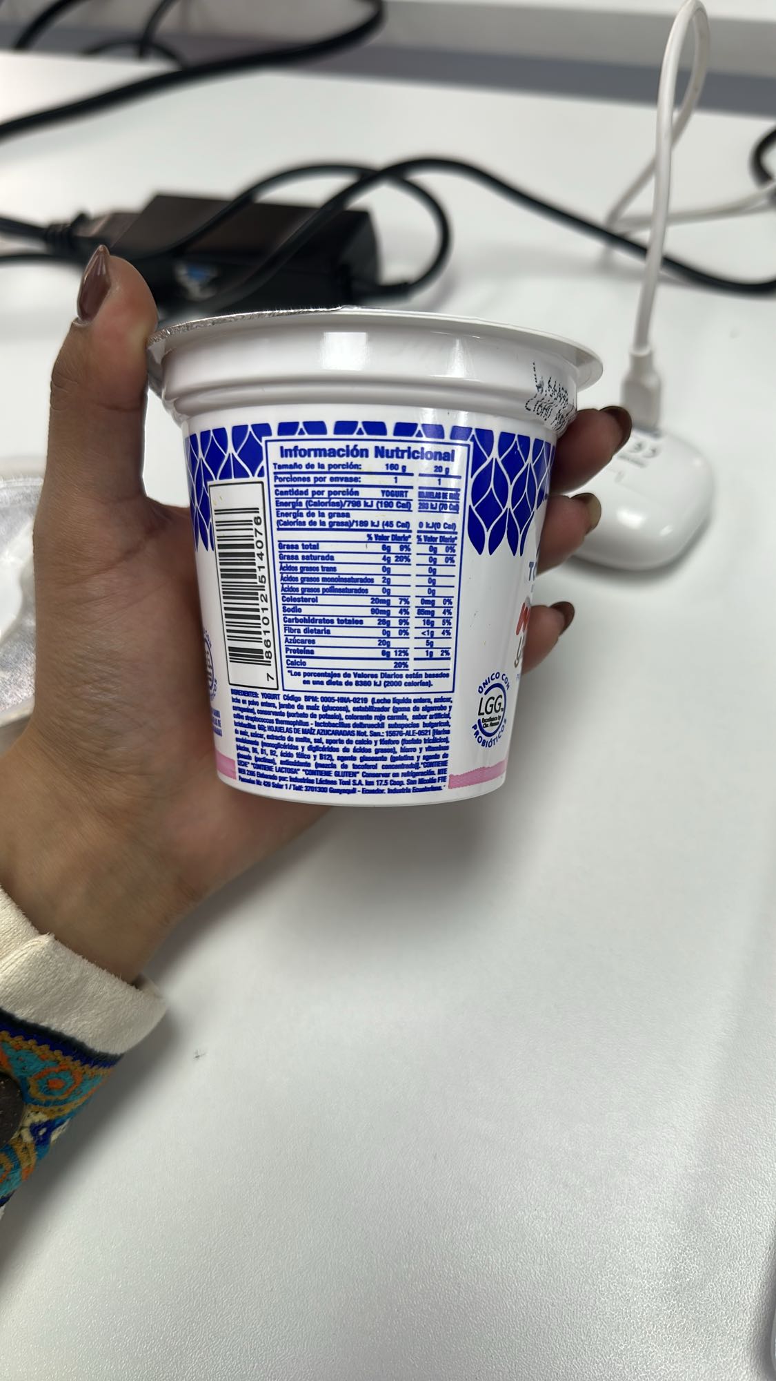yogur con azúcar