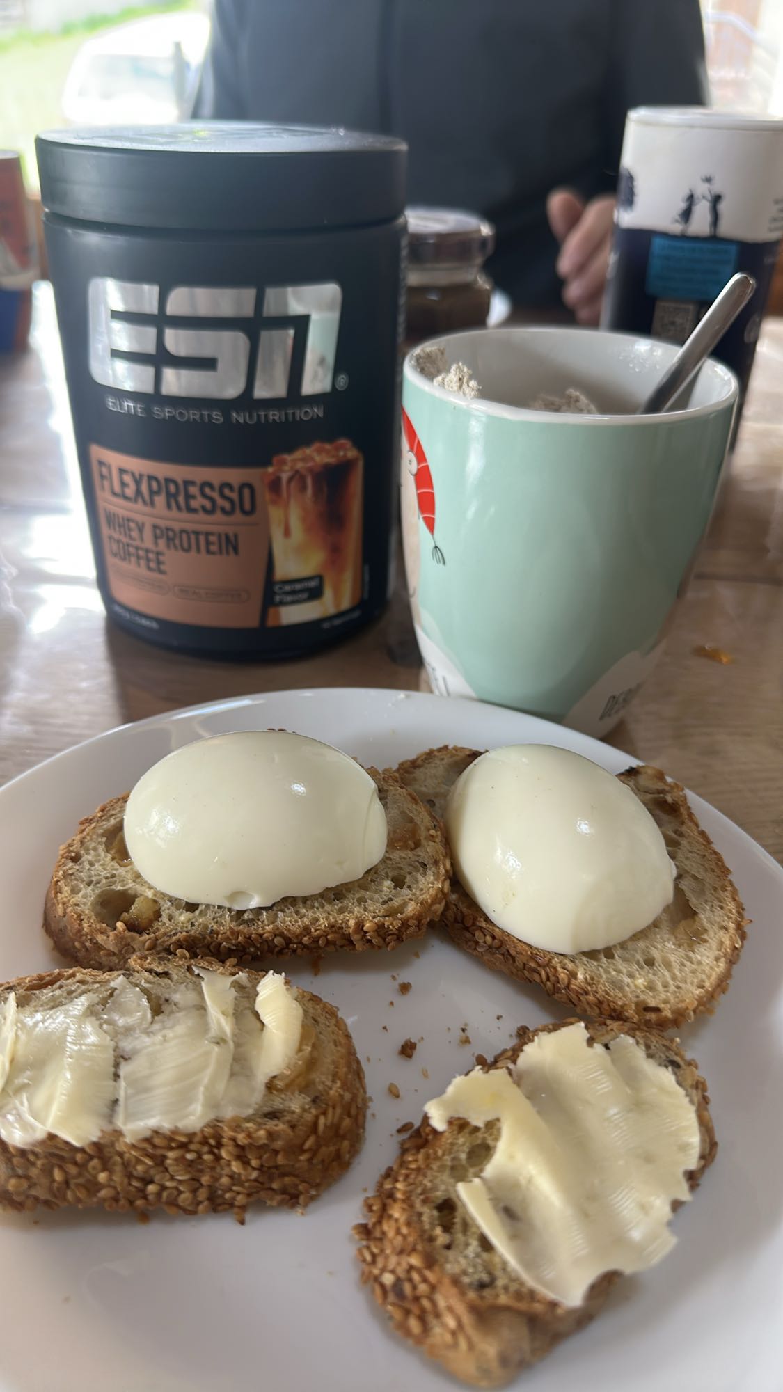 Egg toast with protein coffee