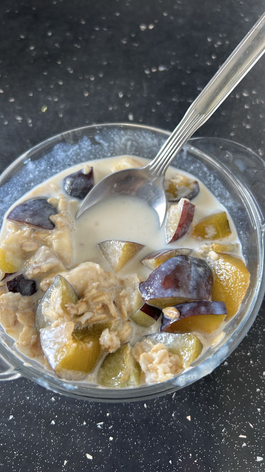 Owsianka ze śliwkami