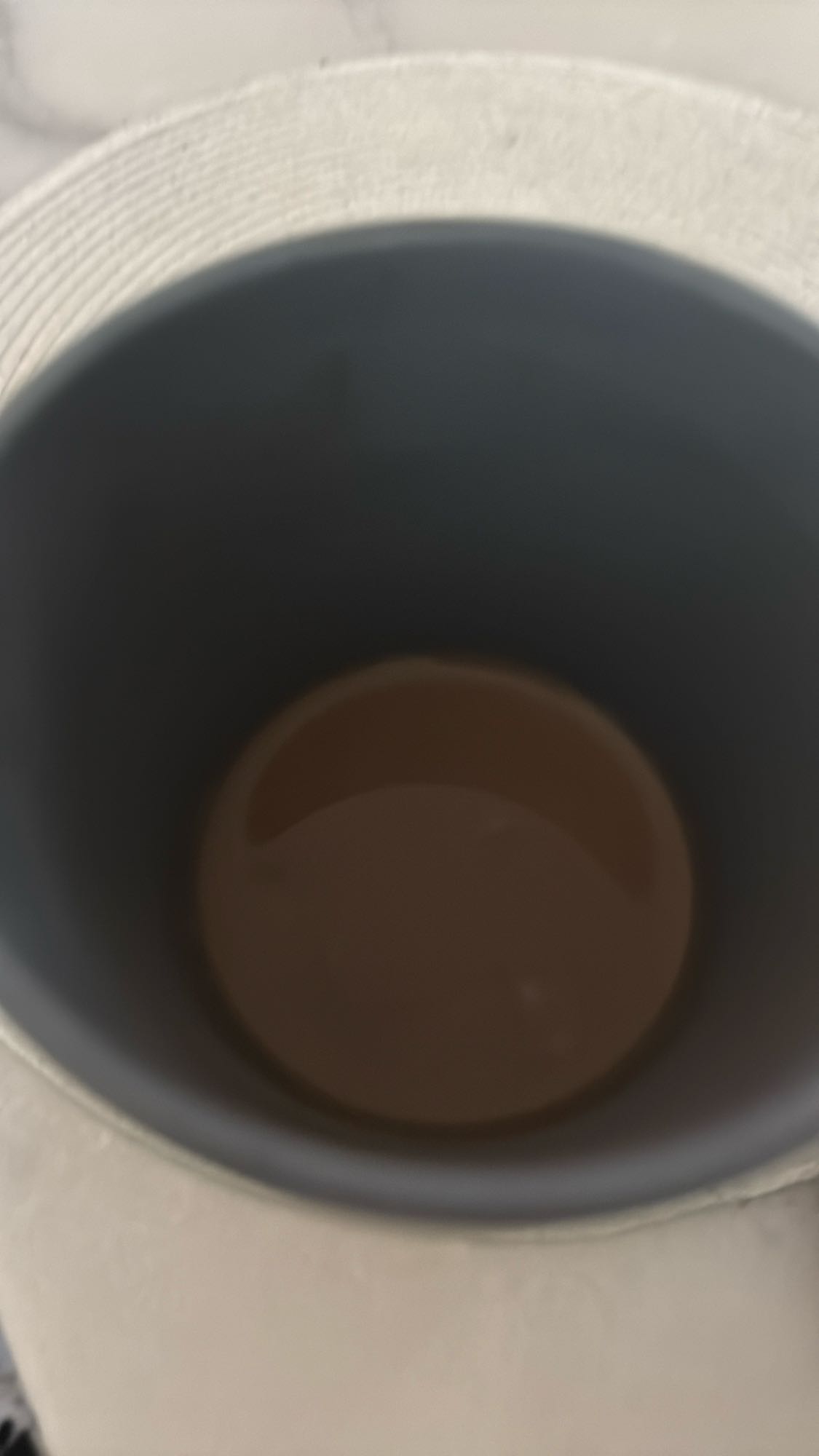 Kopp kaffe med mjölk