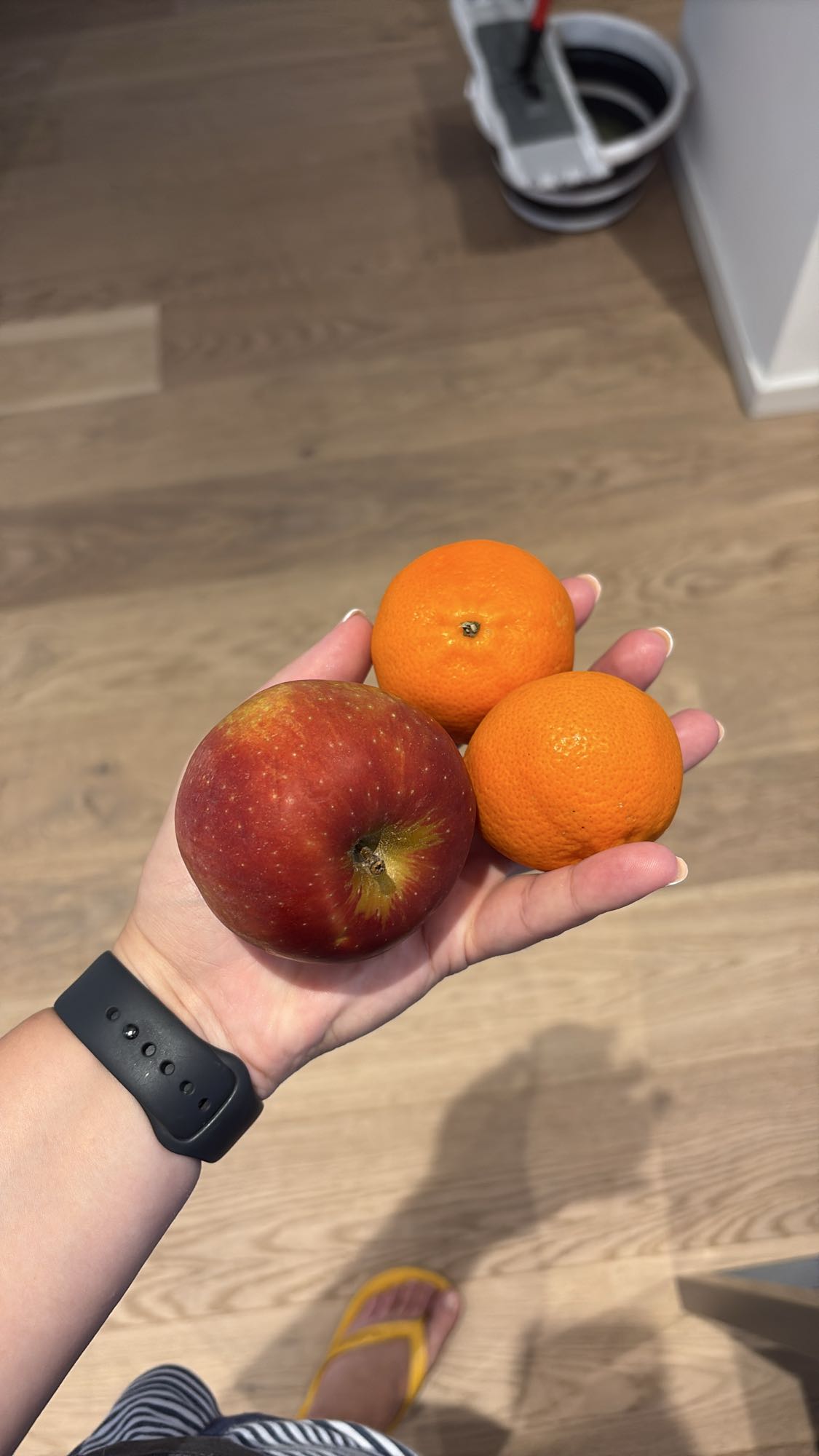 Apple and Mandarins