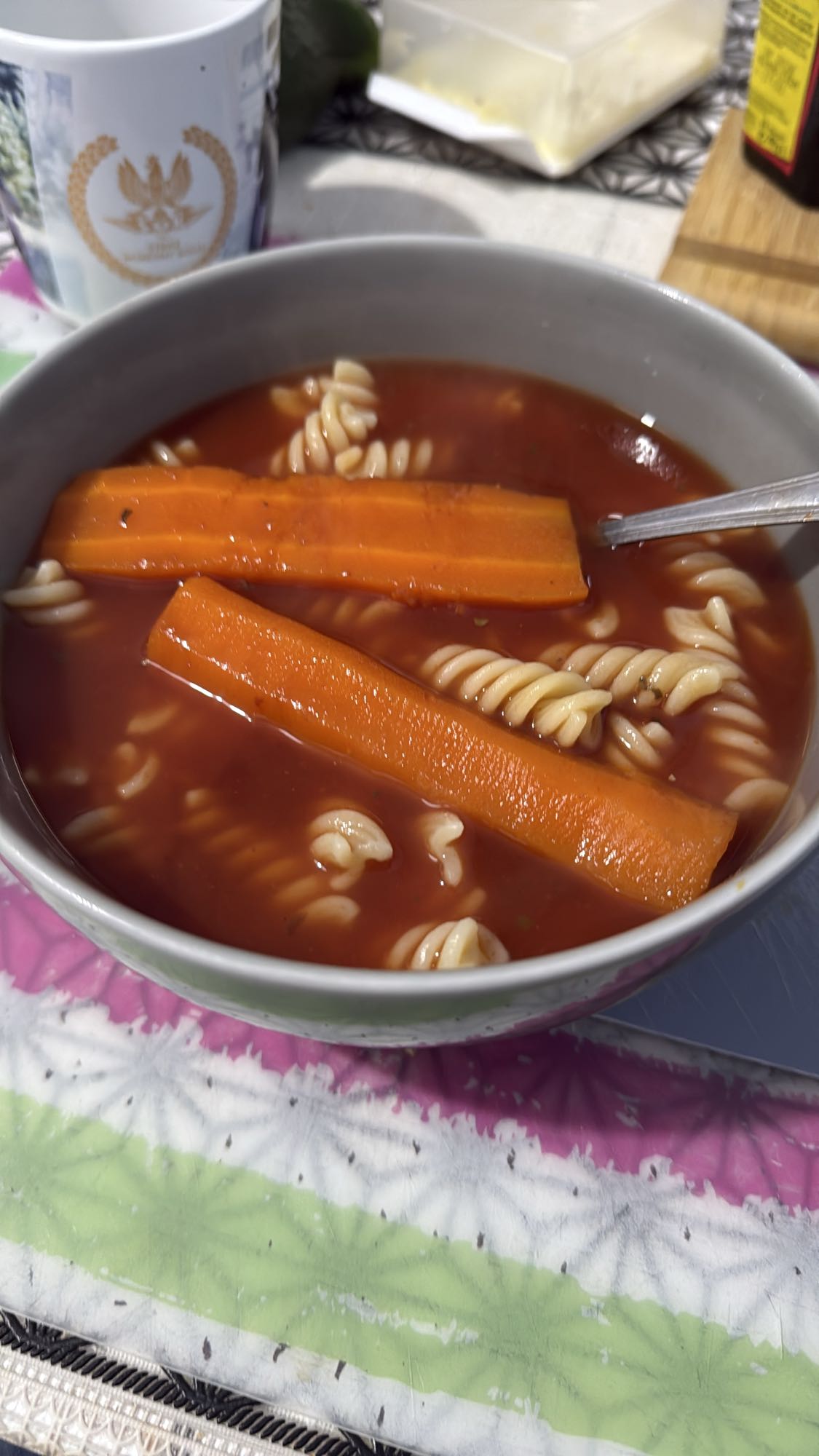 zupa pomidorowa z makaronem