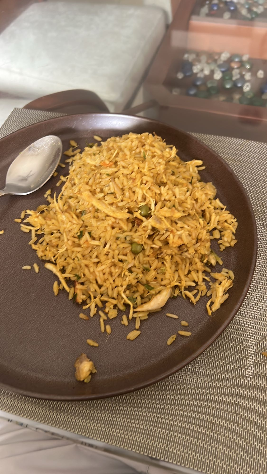 arroz frito con pollo