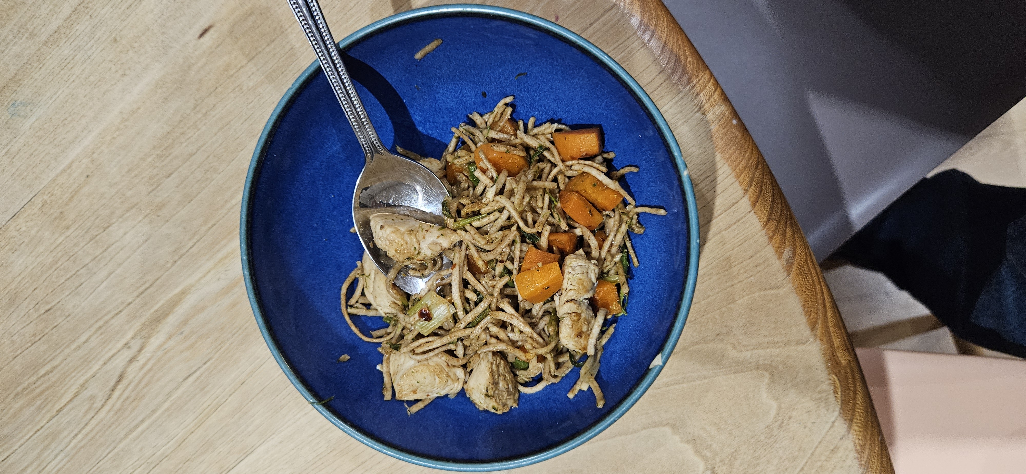 Chicken noodle stir fry