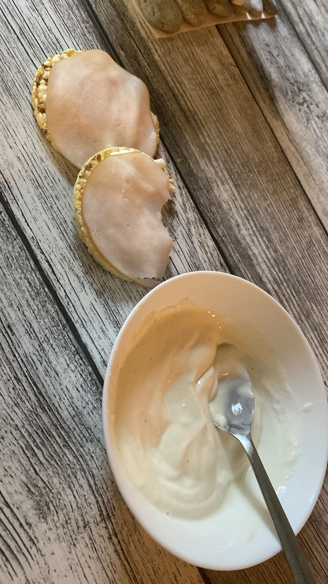 Riskakor med kalkon, Lindahls kvarg, proteinpulver och minikeso