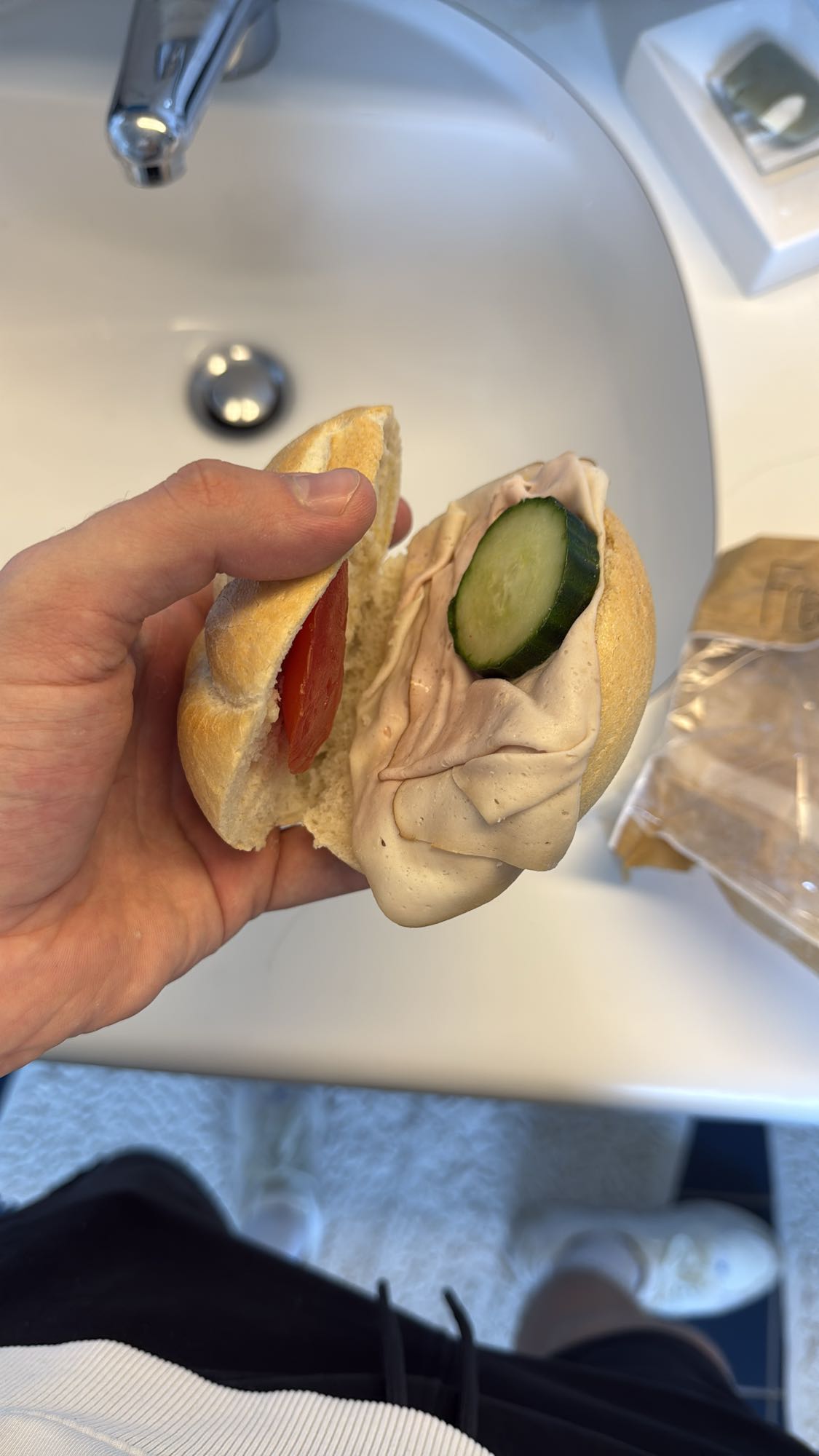 Broodje kipfilet met groente