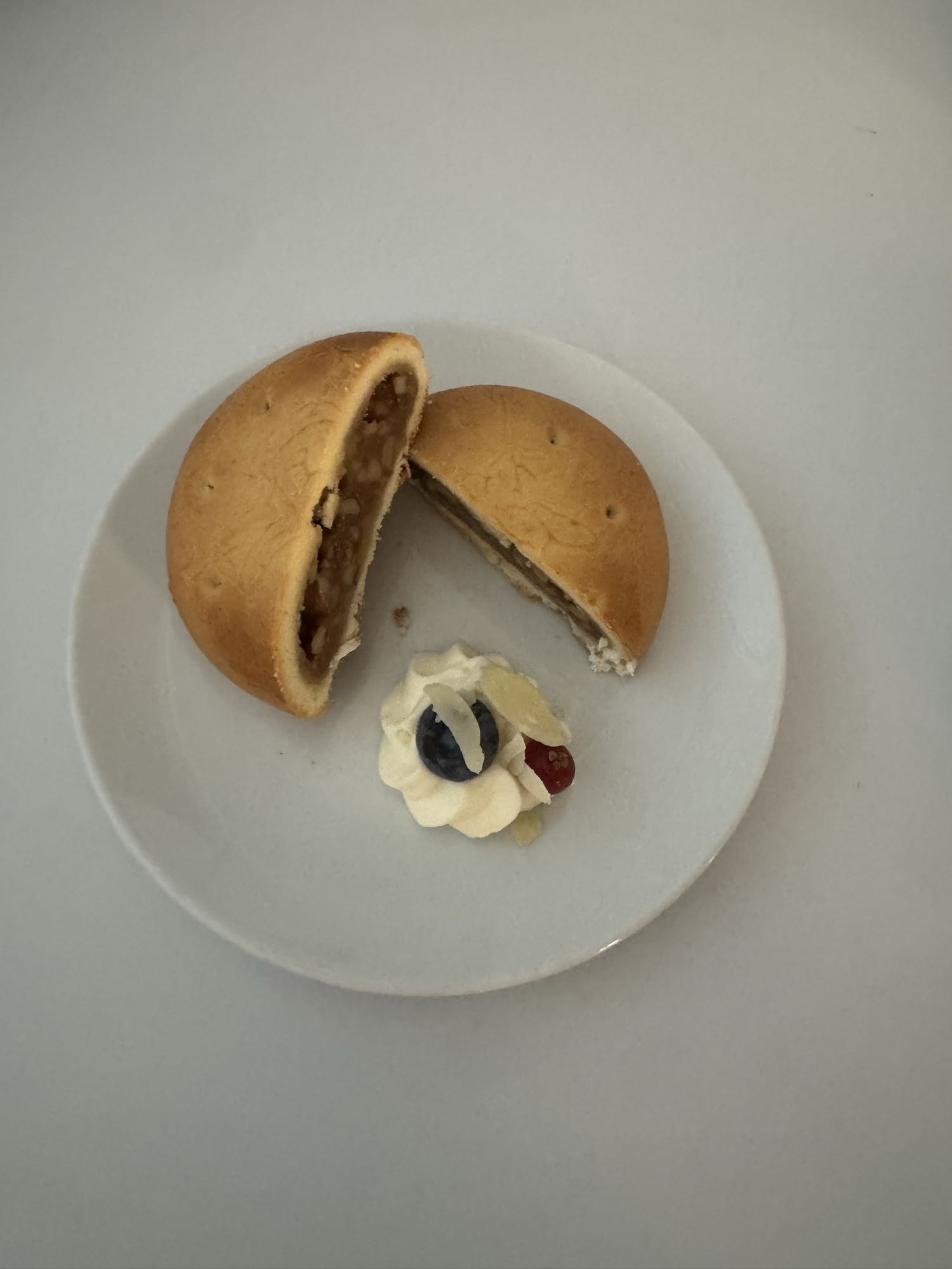 Appeltaartje met slagroom