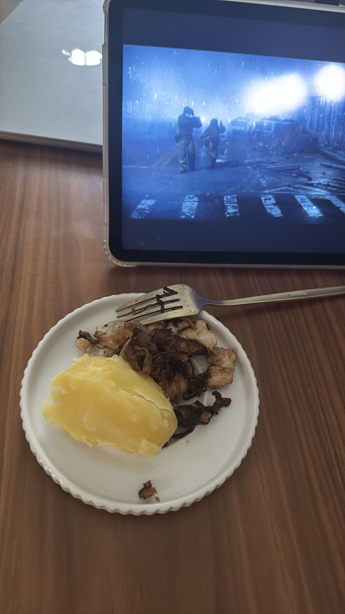 картофель с курицей