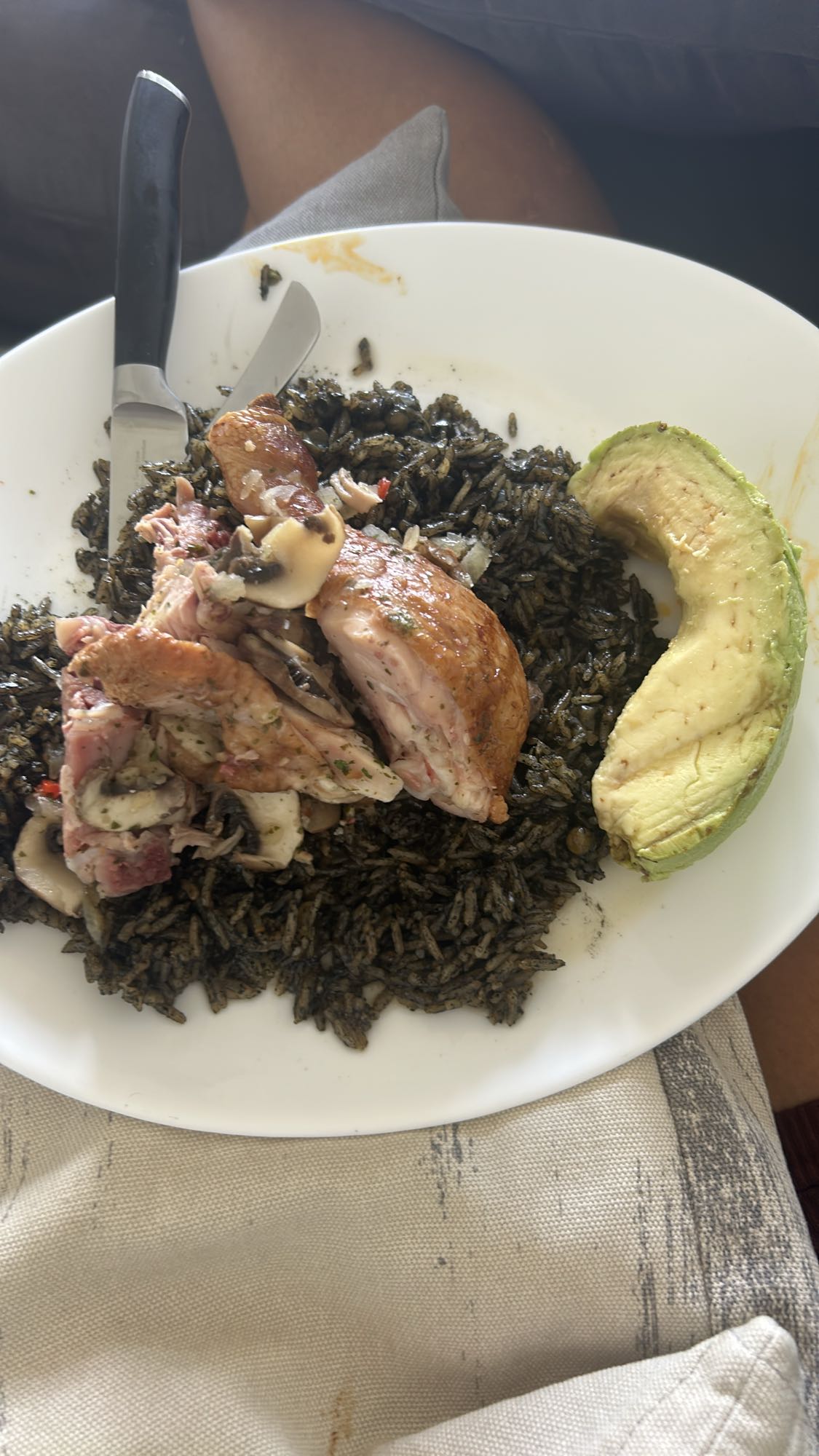 Poulet et riz noir