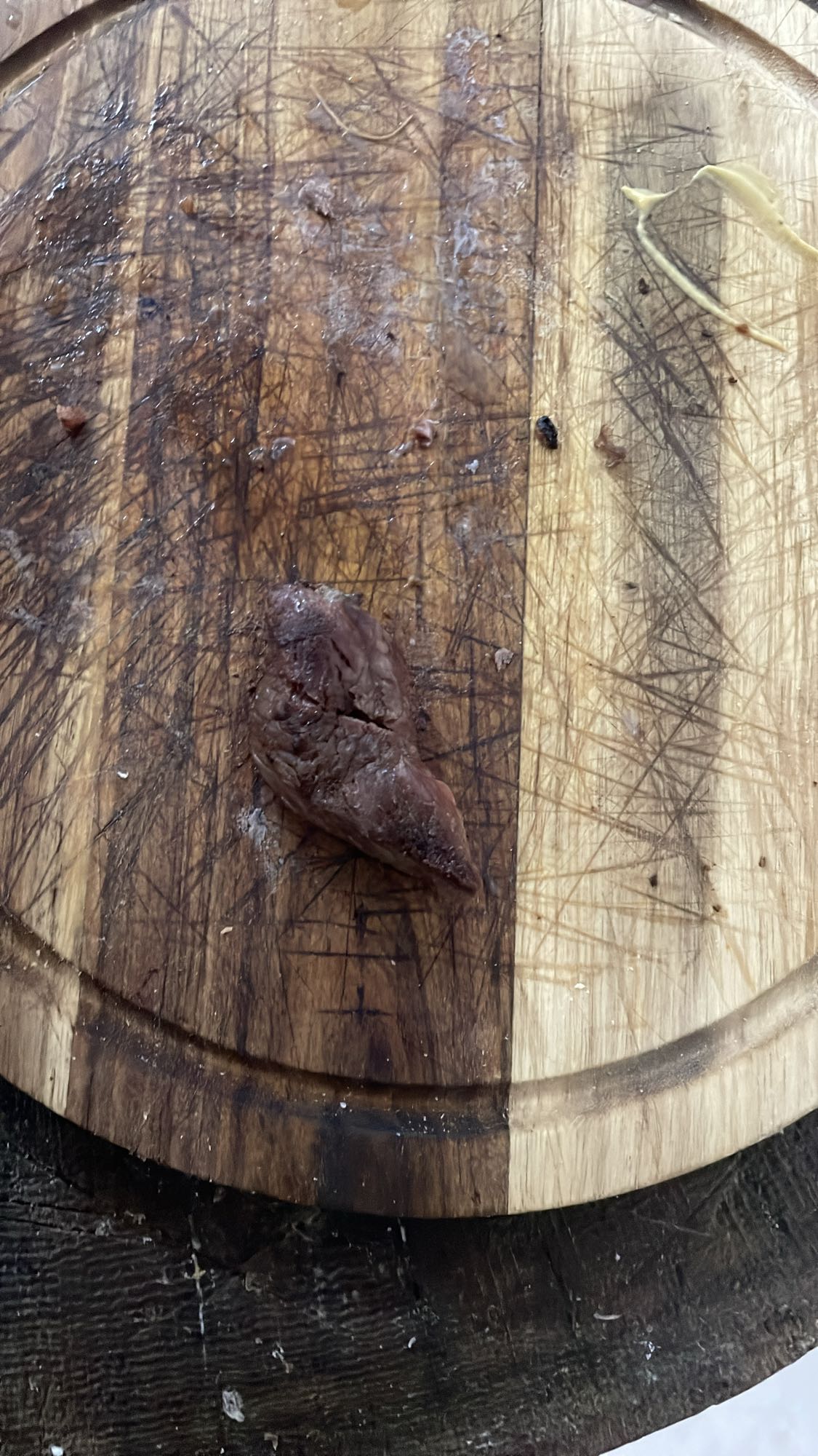 bucată mică de carne