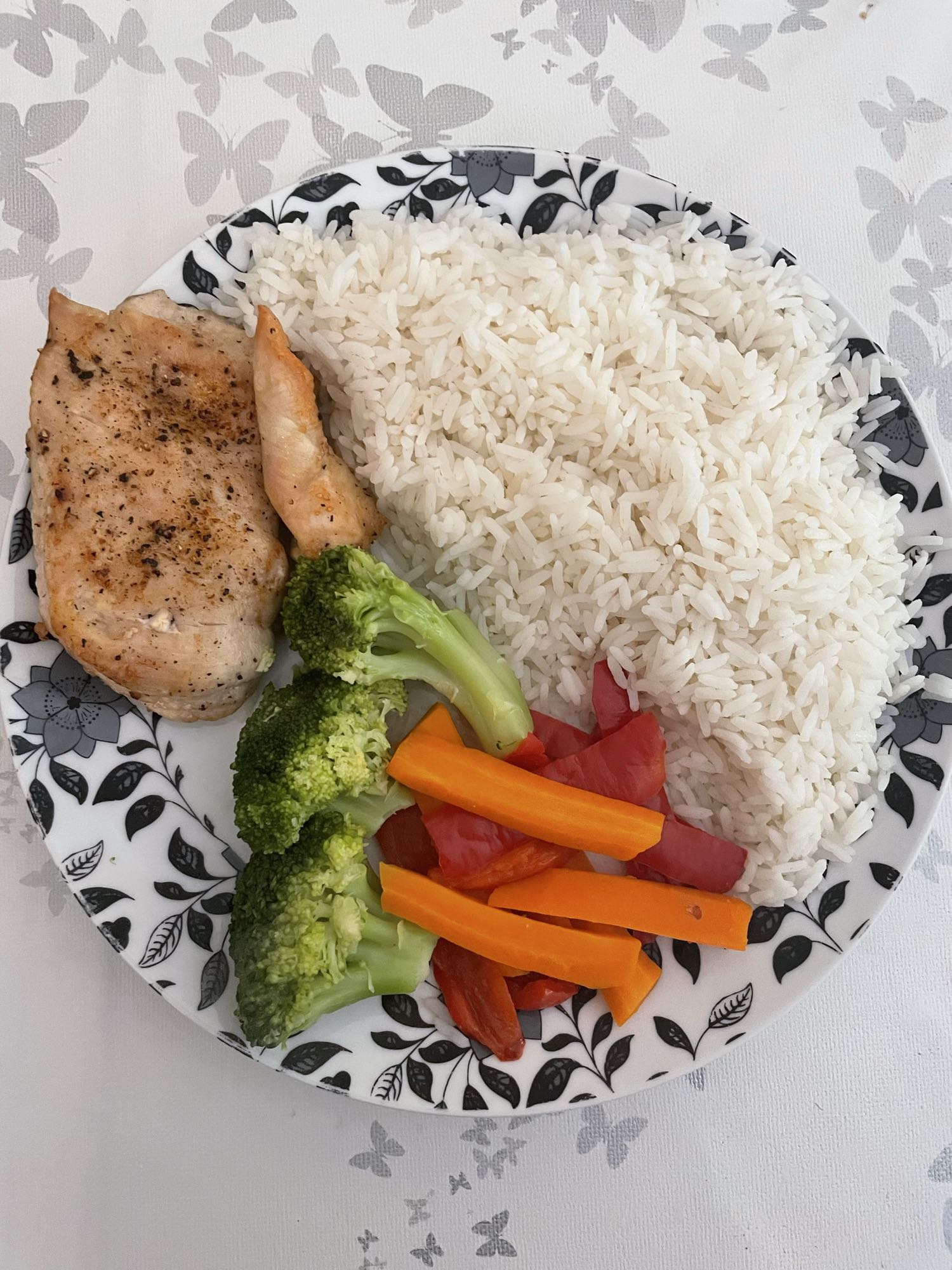 Tavuklu Sebzeli Pilav