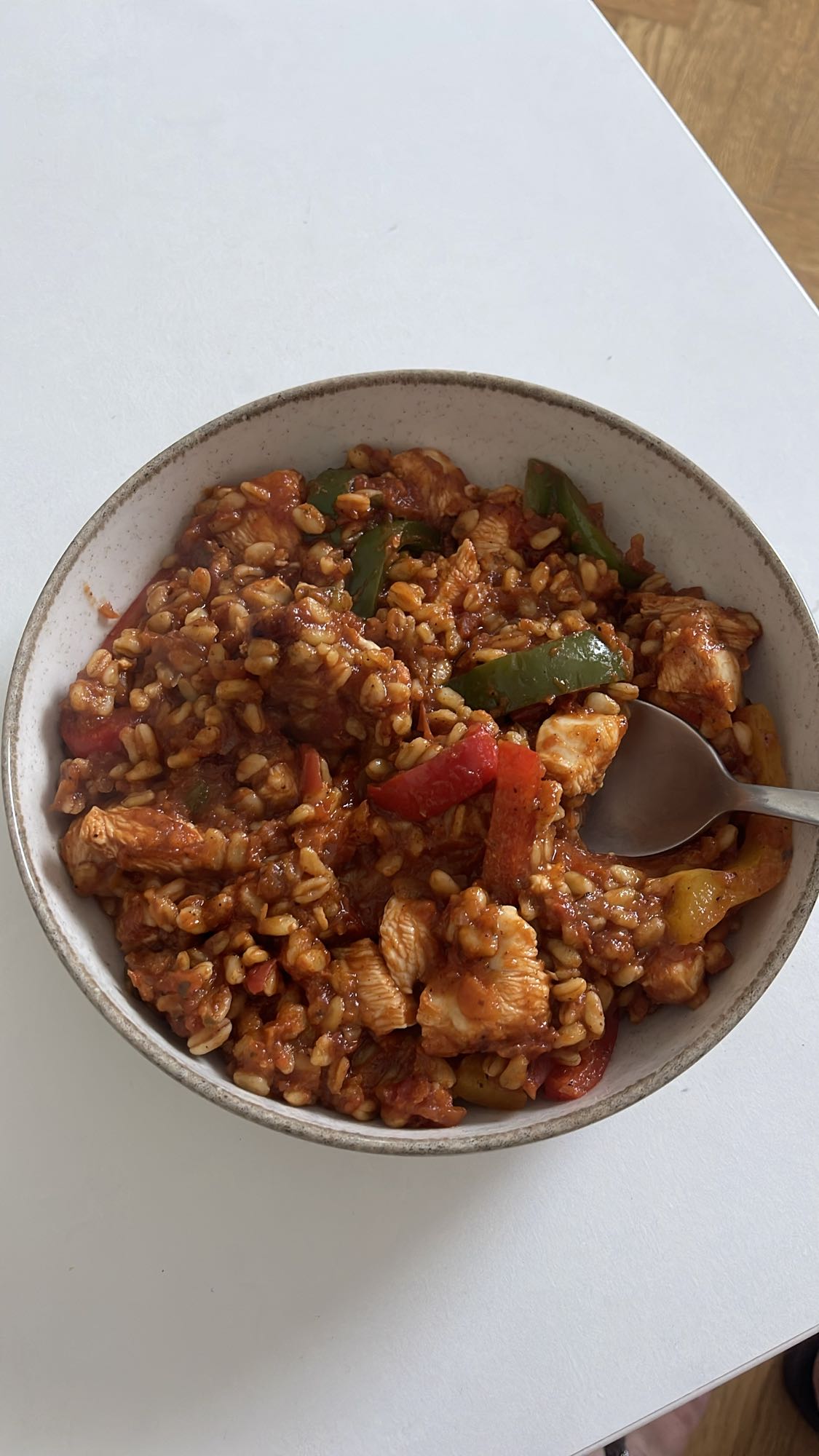 Poulet aux légumes et orge