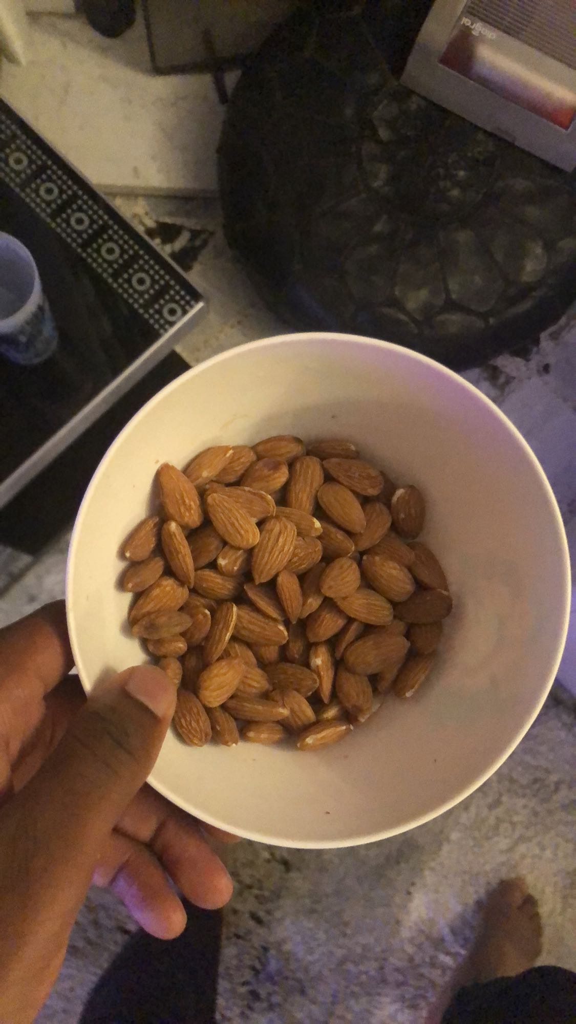 Bol d'amandes nature