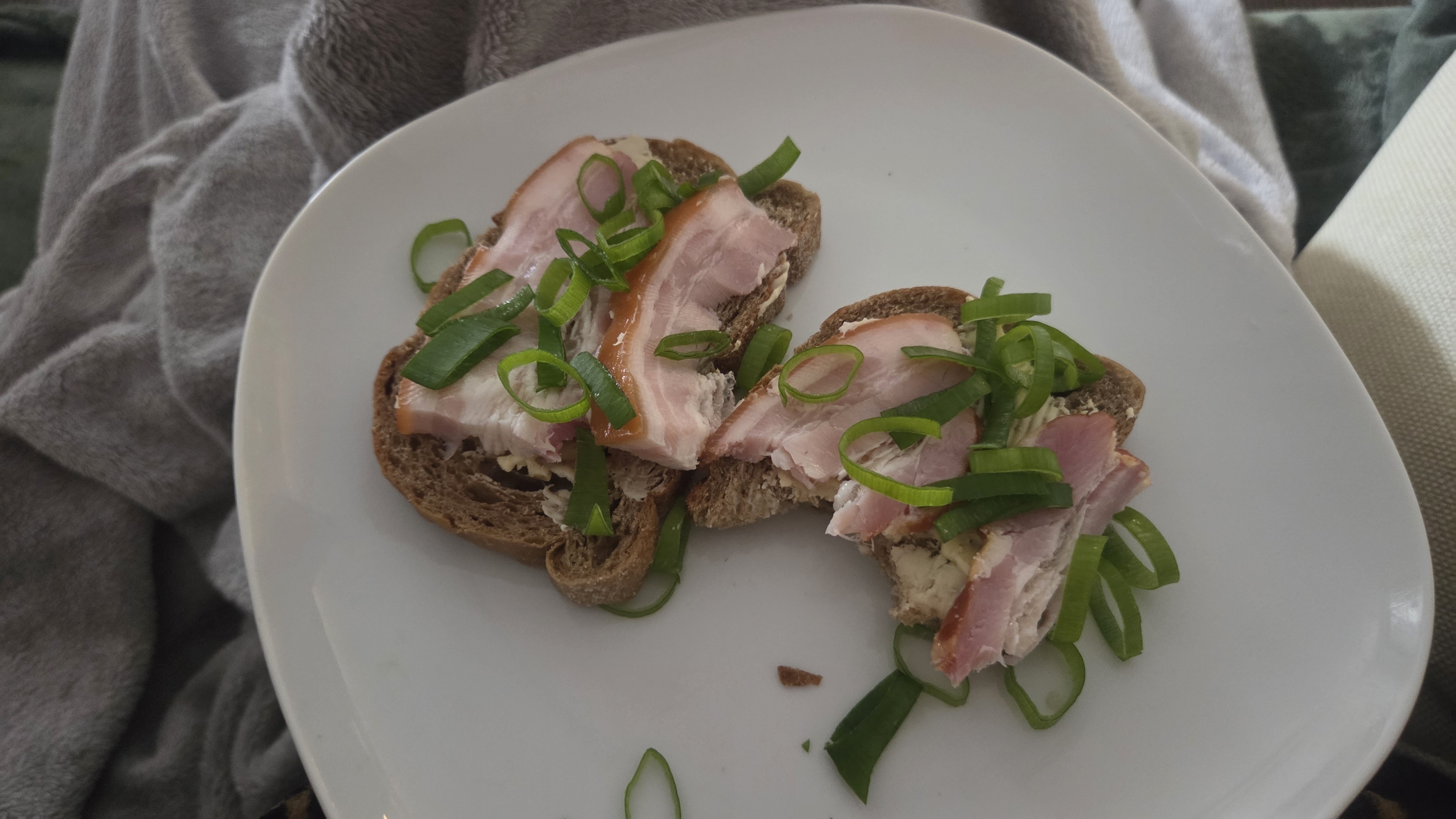 Pork rye bread toast
