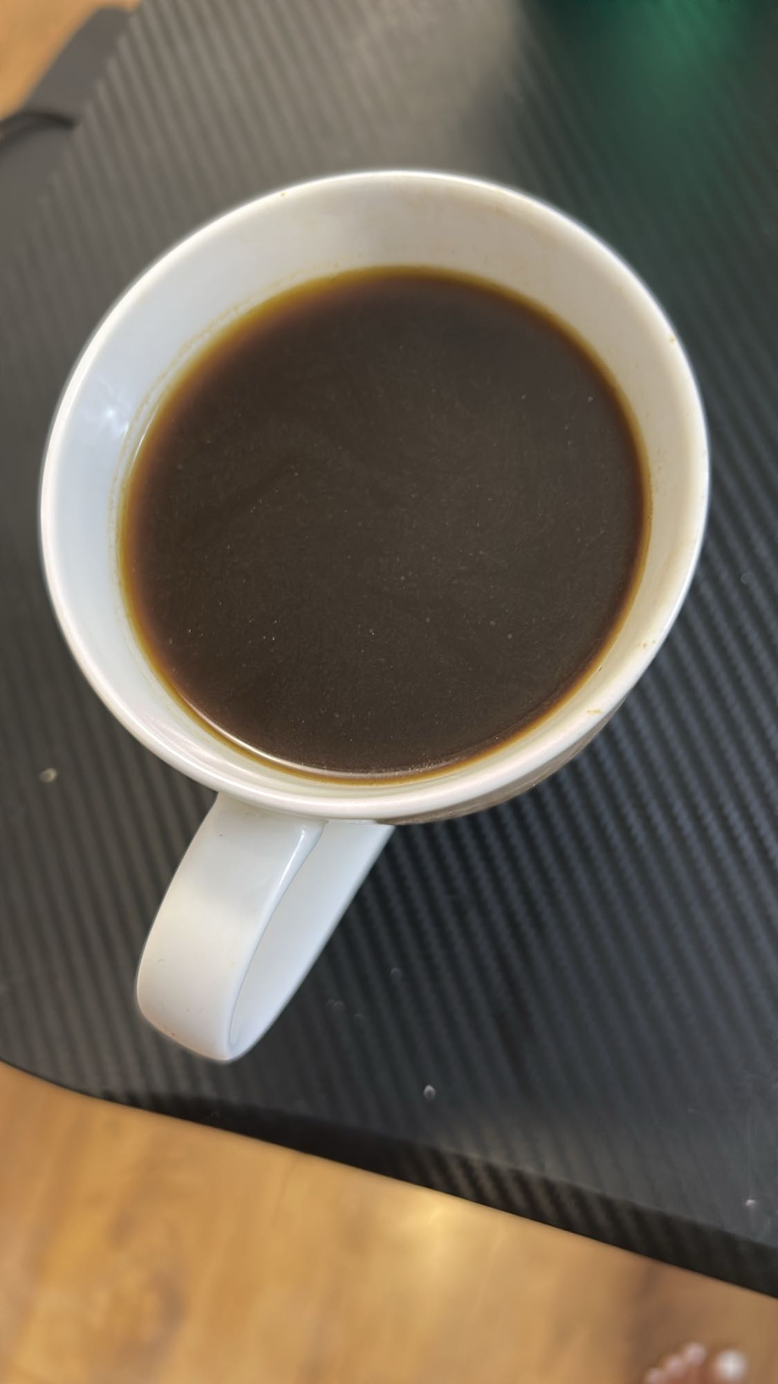 Cafea neagră simplă cu scorțișoară