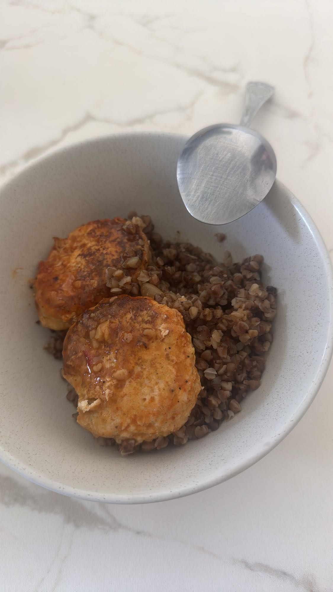 гречка с котлетами