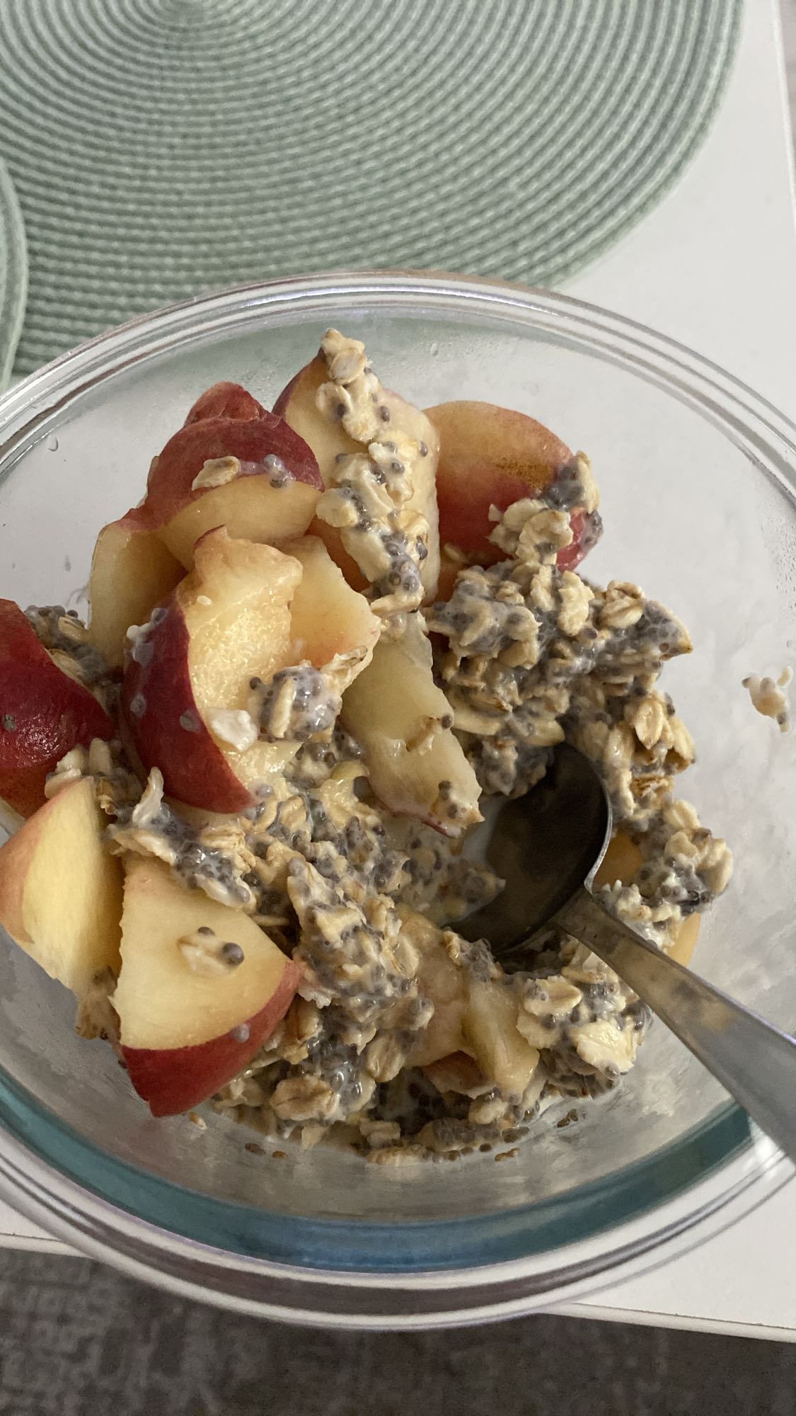 Owsianka z brzoskwinią