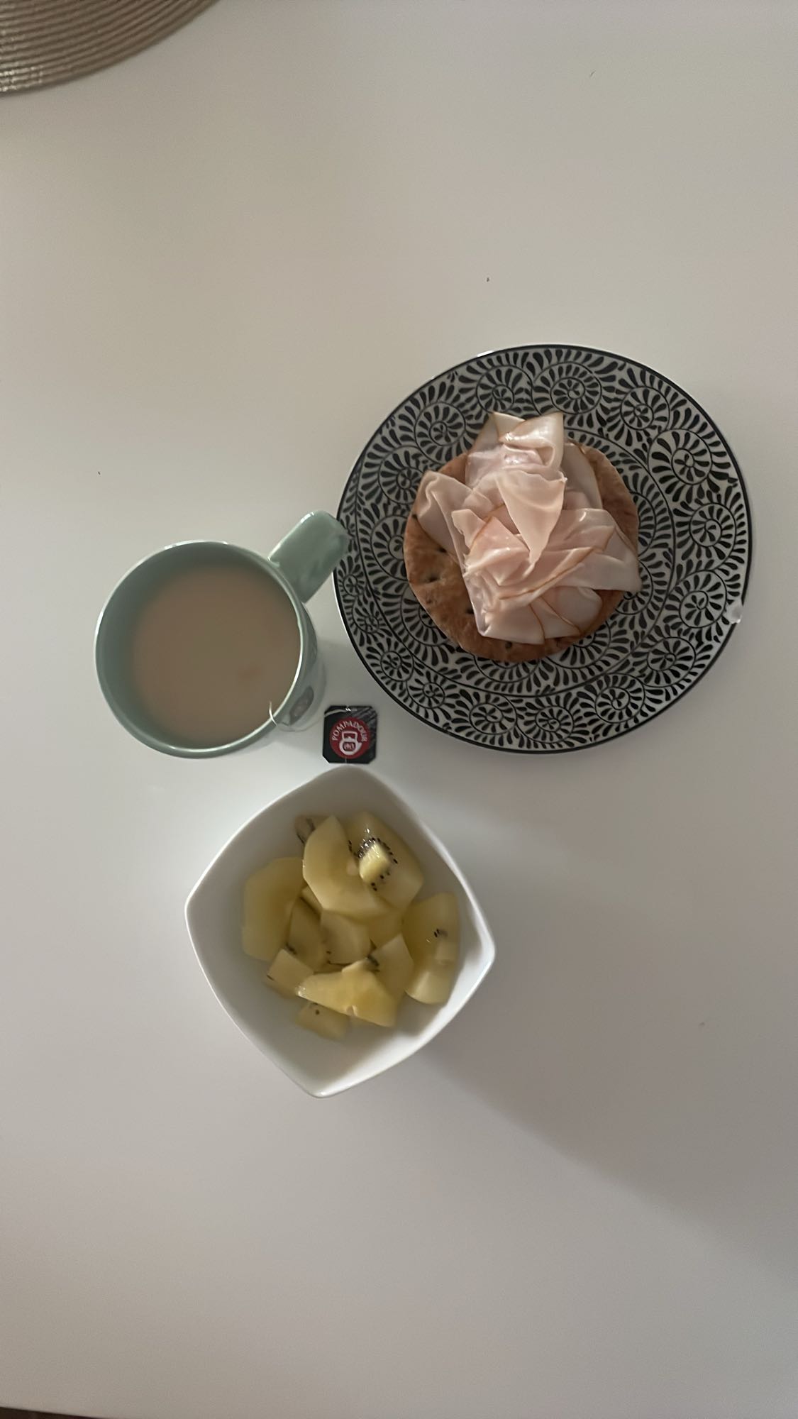 Desayuno ligero con fruta