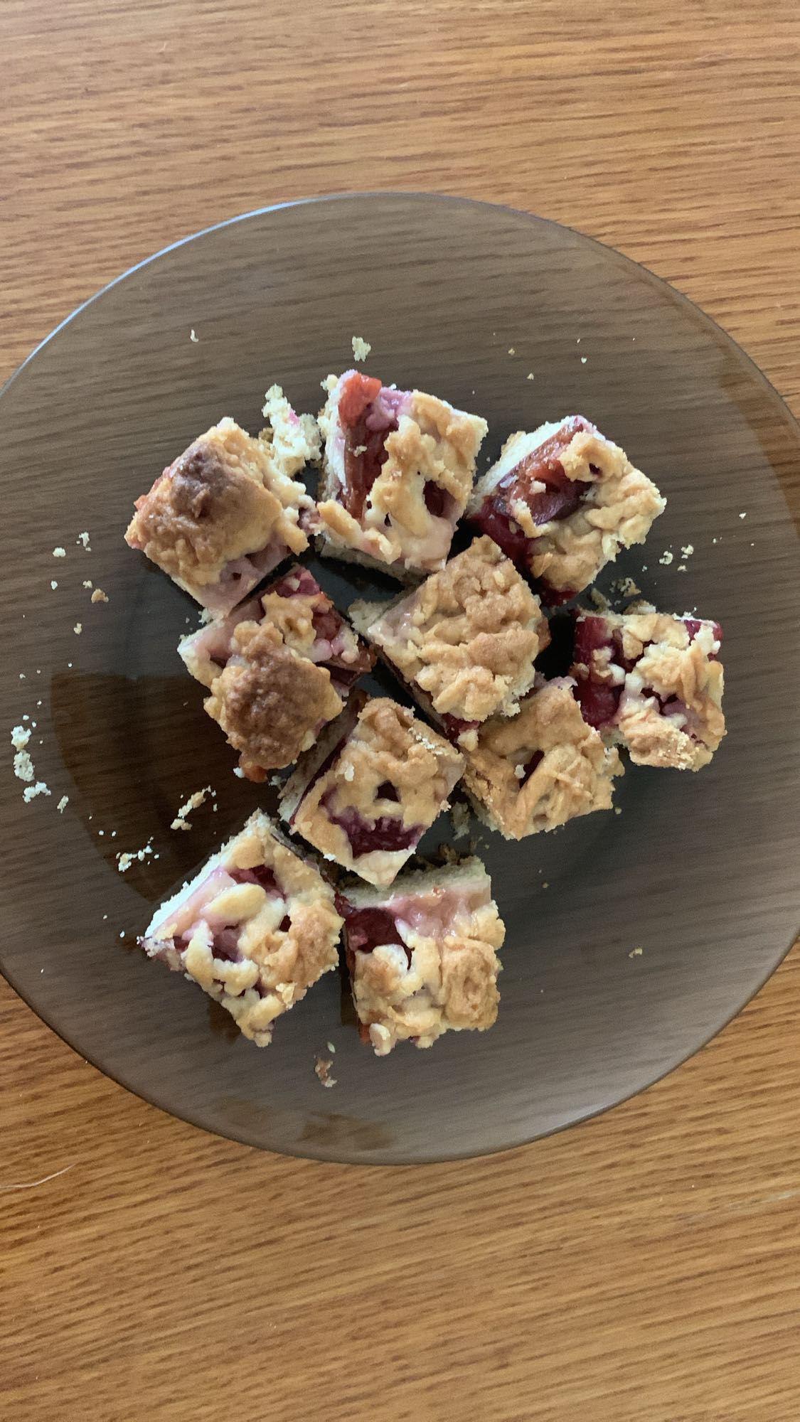 Kostka z owocami i kruszonką