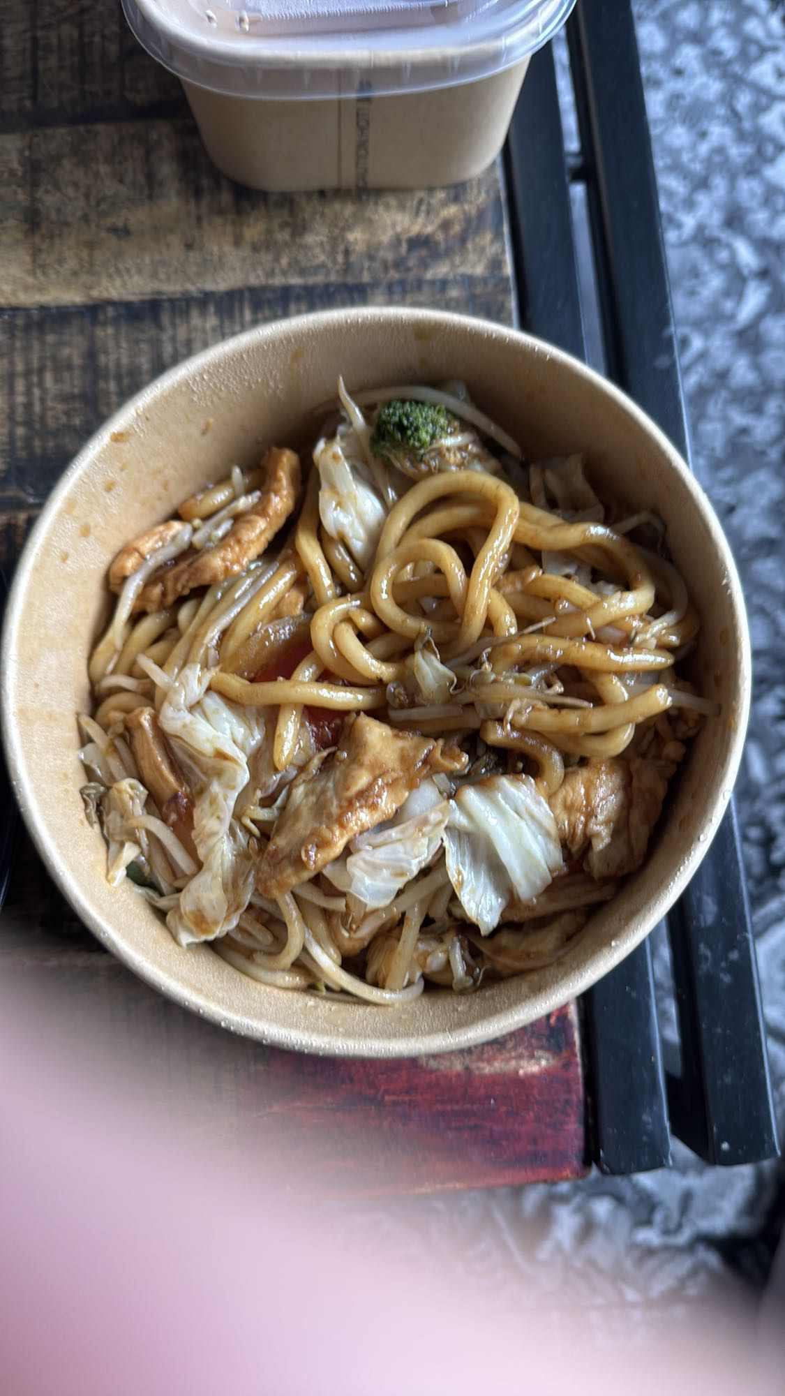 Gebratene Udon-Nudeln