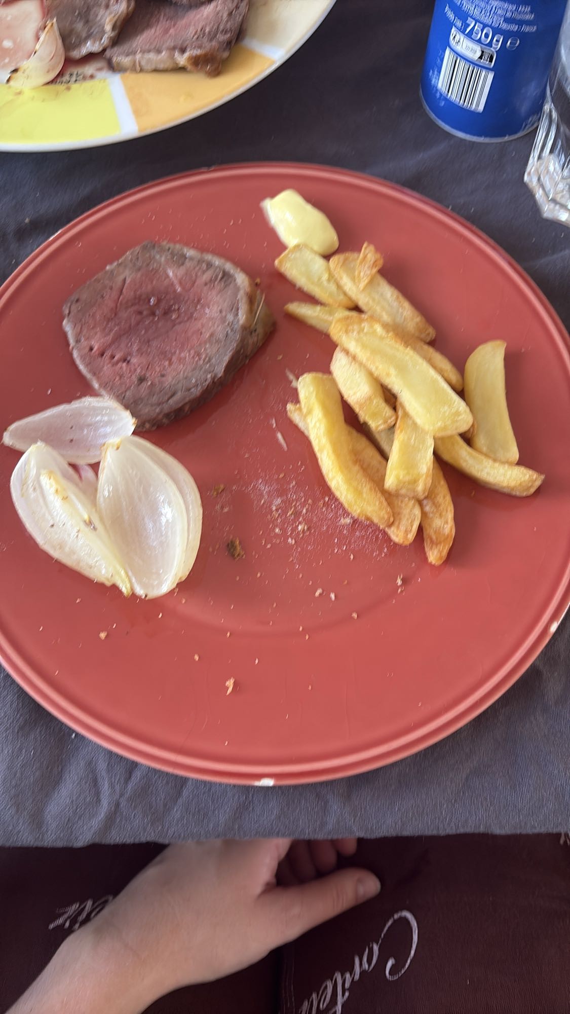 steak frites et oignons